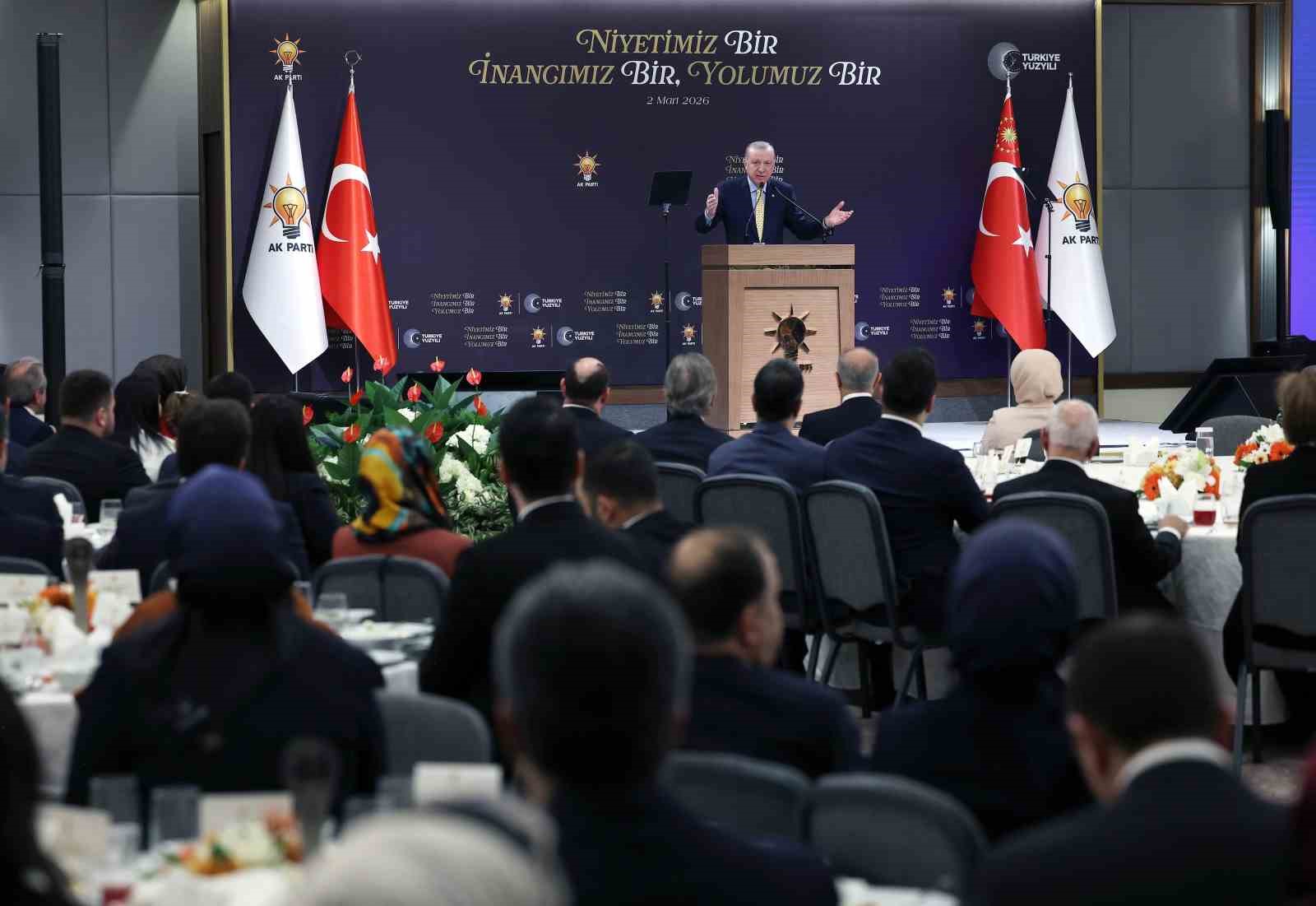 Cumhurbaşkanı Erdoğan: "Kan akmasın, gözyaşları dinsin, bölgemiz artık yıllardır hasretini çektiği kalıcı huzura kavuşsun istiyoruz"
