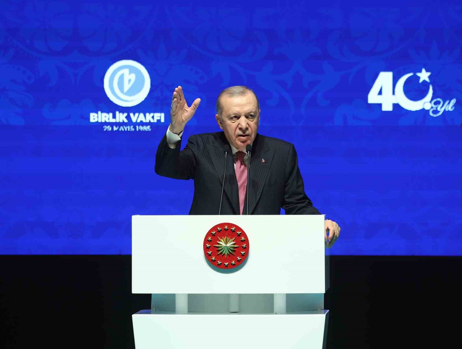 Cumhurbaşkanı Erdoğan: "Muhalefet bir avuç rant şebekesinin gündemine hapsoldu
