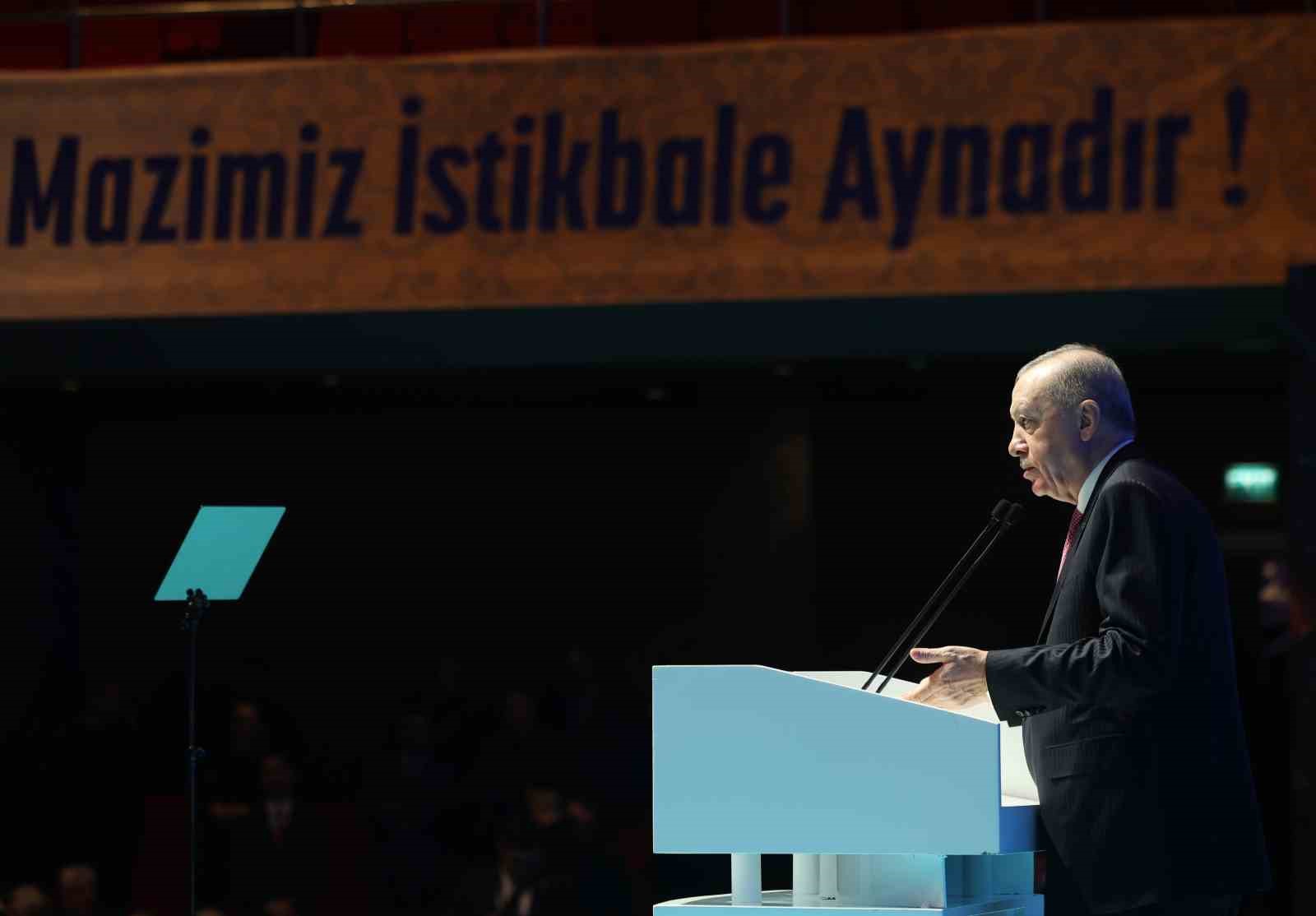 Cumhurbaşkanı Erdoğan: "Muhalefet bir avuç rant şebekesinin gündemine hapsoldu
