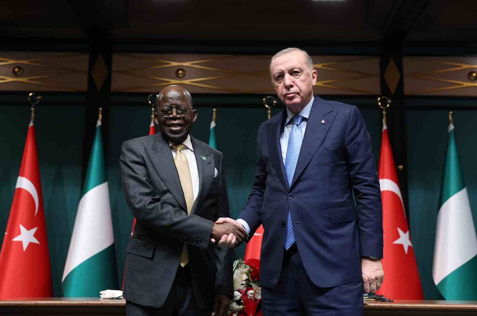Cumhurbaşkanı Erdoğan: "Nijerya Cumhurbaşkanı Tinubu ile 5 milyar dolar ticaret hacmi hedefimize bağlılığımızı teyit ettik"
