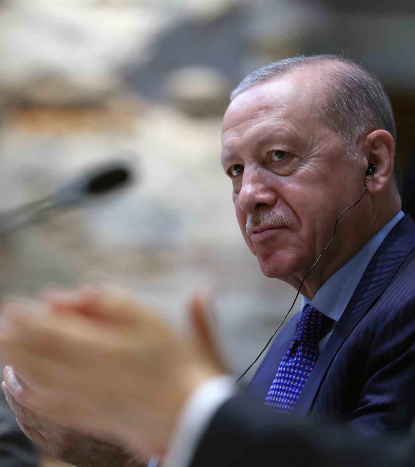 Cumhurbaşkanı Erdoğan: "Ortadoğu coğrafyası son yıllarda, gerçekten sancılı, sıkıntılı ve karanlık günler yaşıyor"
