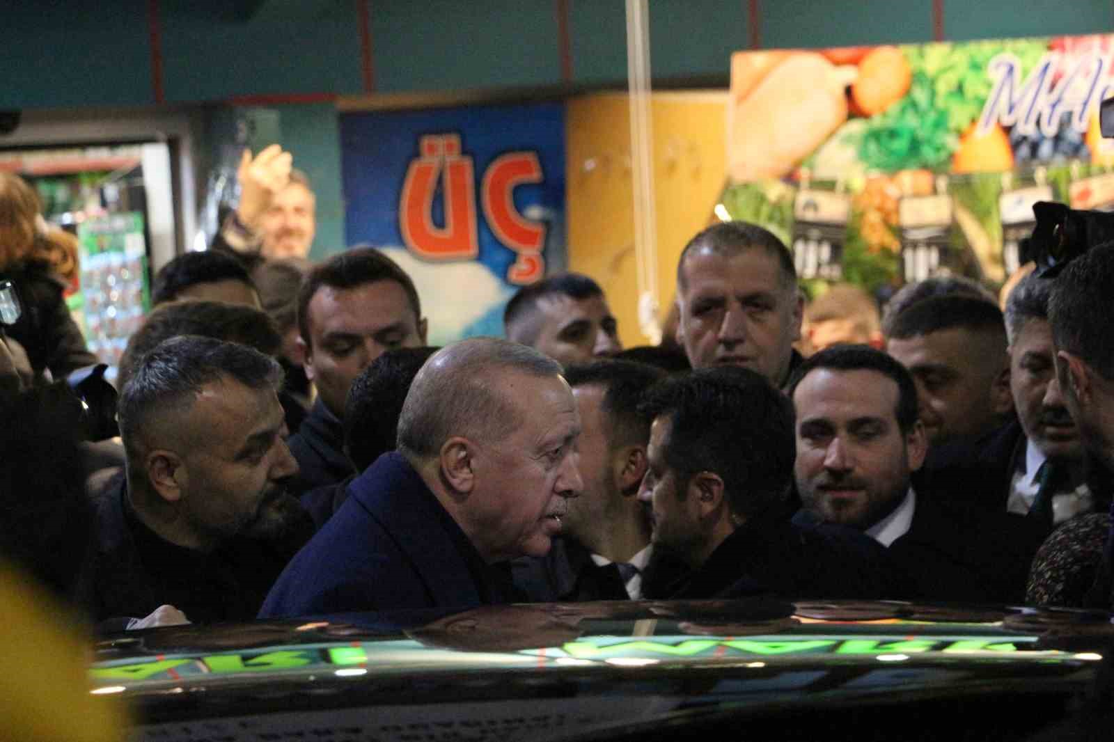 Cumhurbaşkanı Erdoğan: "Ramazan Bayramı’nı birlik ve beraberlik içinde kutlayalım"
