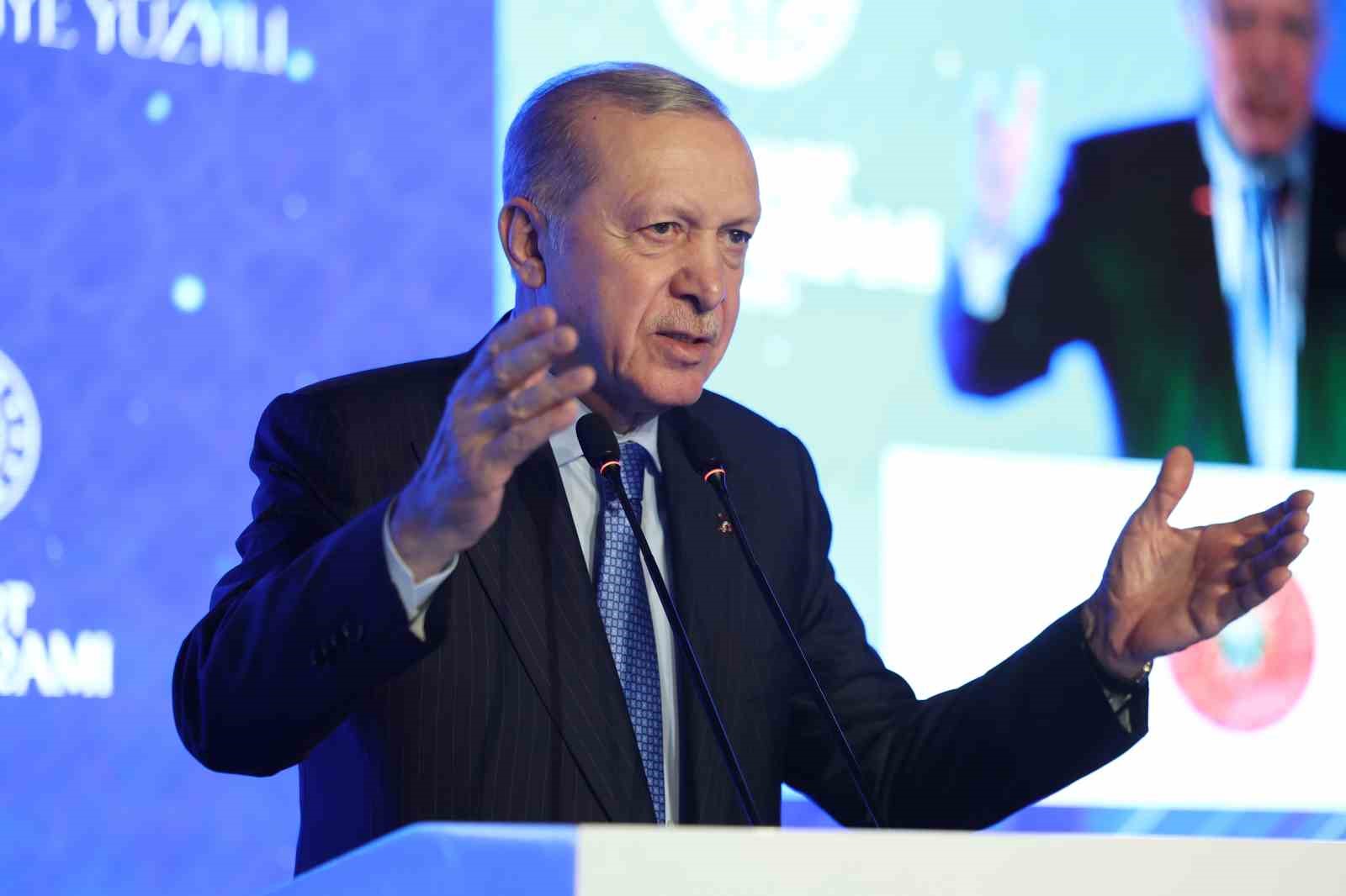 Cumhurbaşkanı Erdoğan: "Sağlık sistemimiz bugün, hiç olmadığı kadar güçlüdür, dayanıklıdır"
Cumhurbaşkanı Erdoğan: "Sağlık sistemimiz bugün, hiç olmadığı kadar güçlüdür, dayanıklıdır"