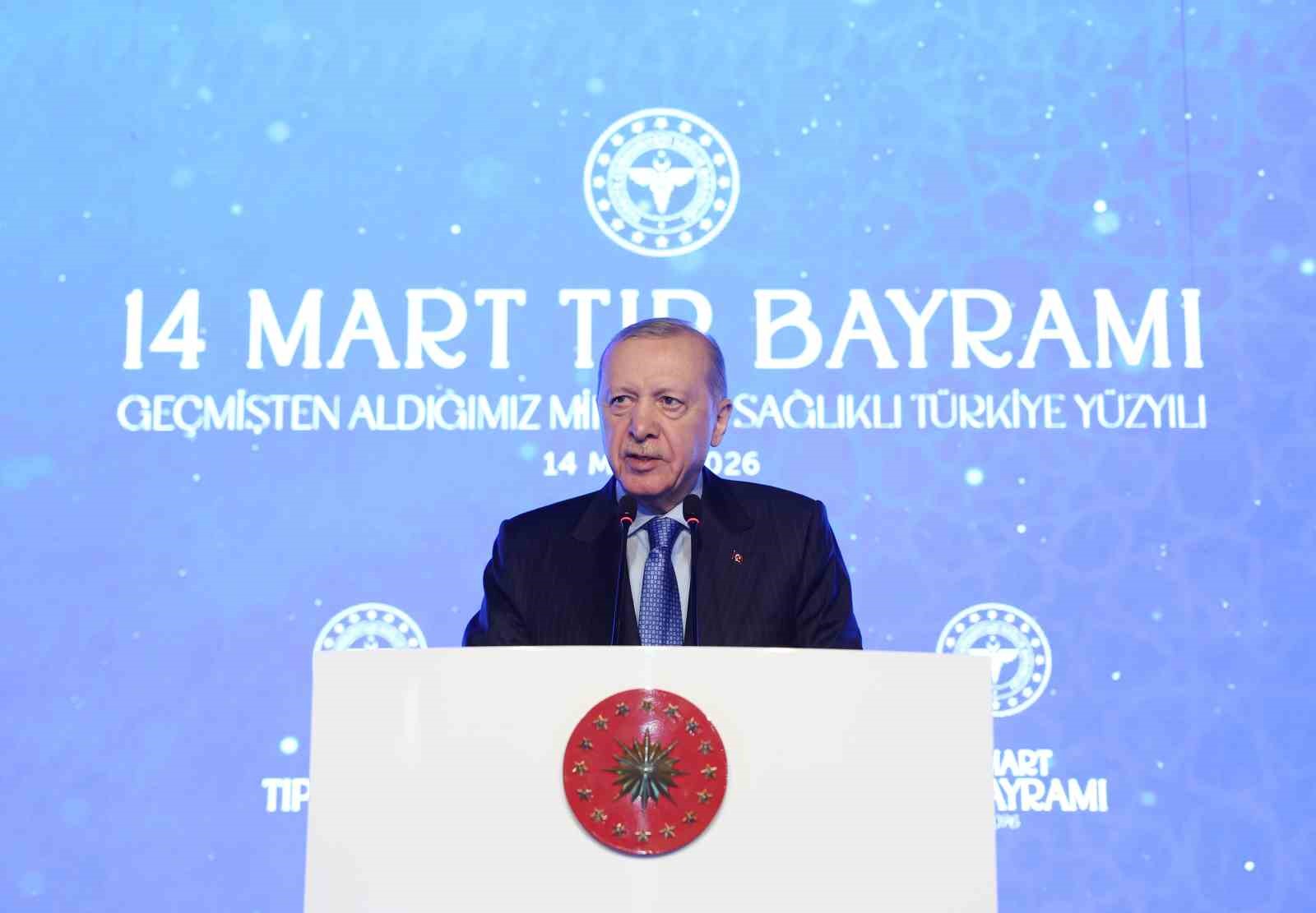 Cumhurbaşkanı Erdoğan: "Sağlık sistemimiz bugün, hiç olmadığı kadar güçlüdür, dayanıklıdır"
Cumhurbaşkanı Erdoğan: "Sağlık sistemimiz bugün, hiç olmadığı kadar güçlüdür, dayanıklıdır"