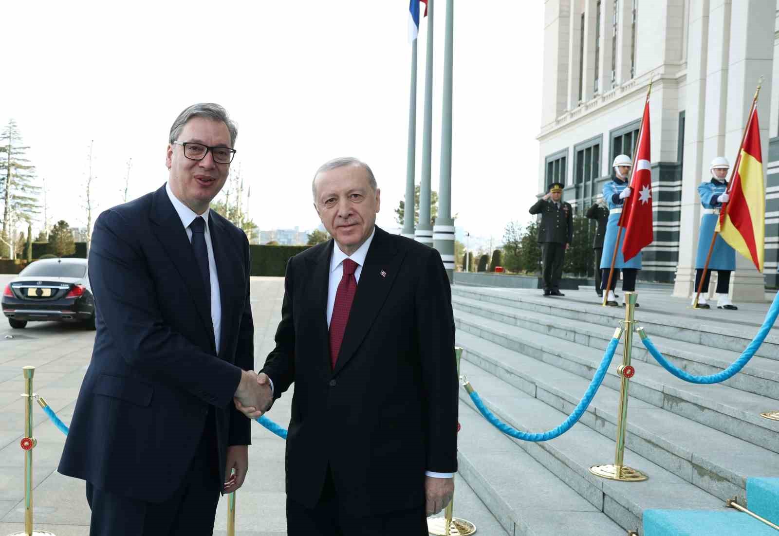 Cumhurbaşkanı Erdoğan, Sırbistan Cumhurbaşkanı Vucic ile bir araya geldi
