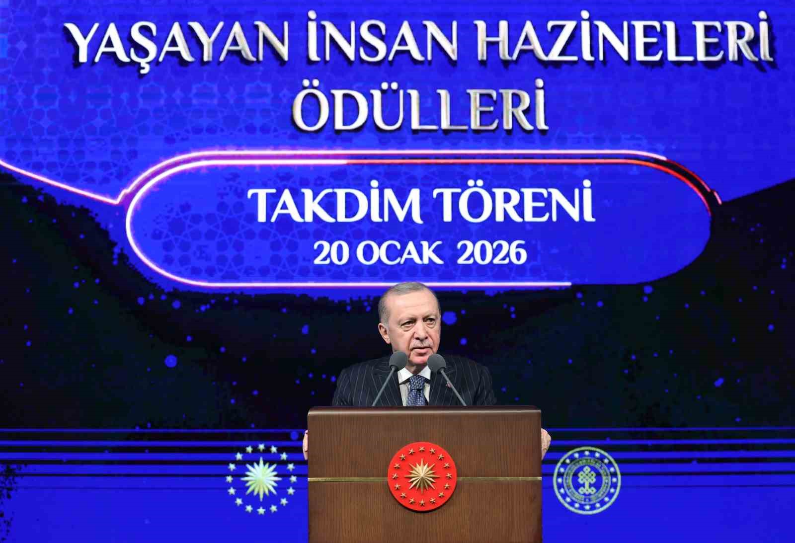 Cumhurbaşkanı Erdoğan: "Son 23 yılda yurt dışına kaçırılan 13 bin 448 eserin ülkemize iadesini sağladık"
