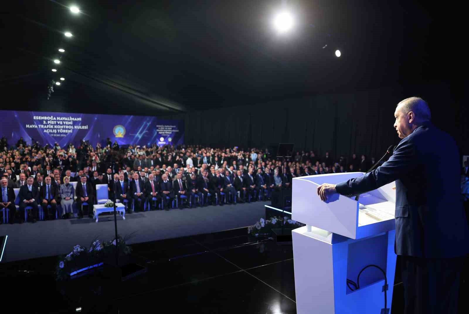 Cumhurbaşkanı Erdoğan: "Türkiye’yi dünyanın en geniş uçuş alanına sahip ülkelerinden biri yaptık"
