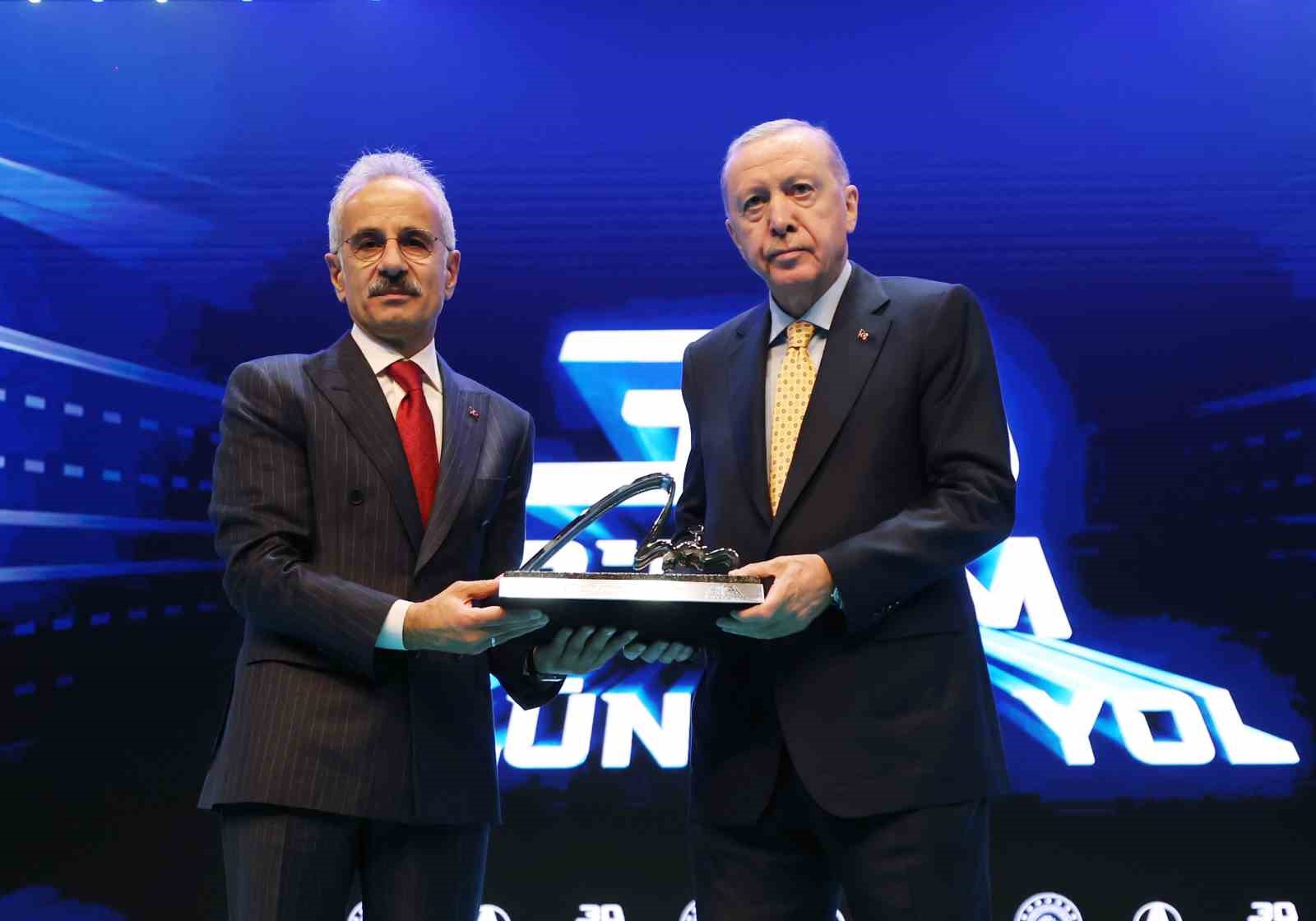 Cumhurbaşkanı Erdoğan’dan muhalefete tepki: "Yolsuzluk yapmadıysanız, rüşvet almadıysanız bu telaş hali niye?
