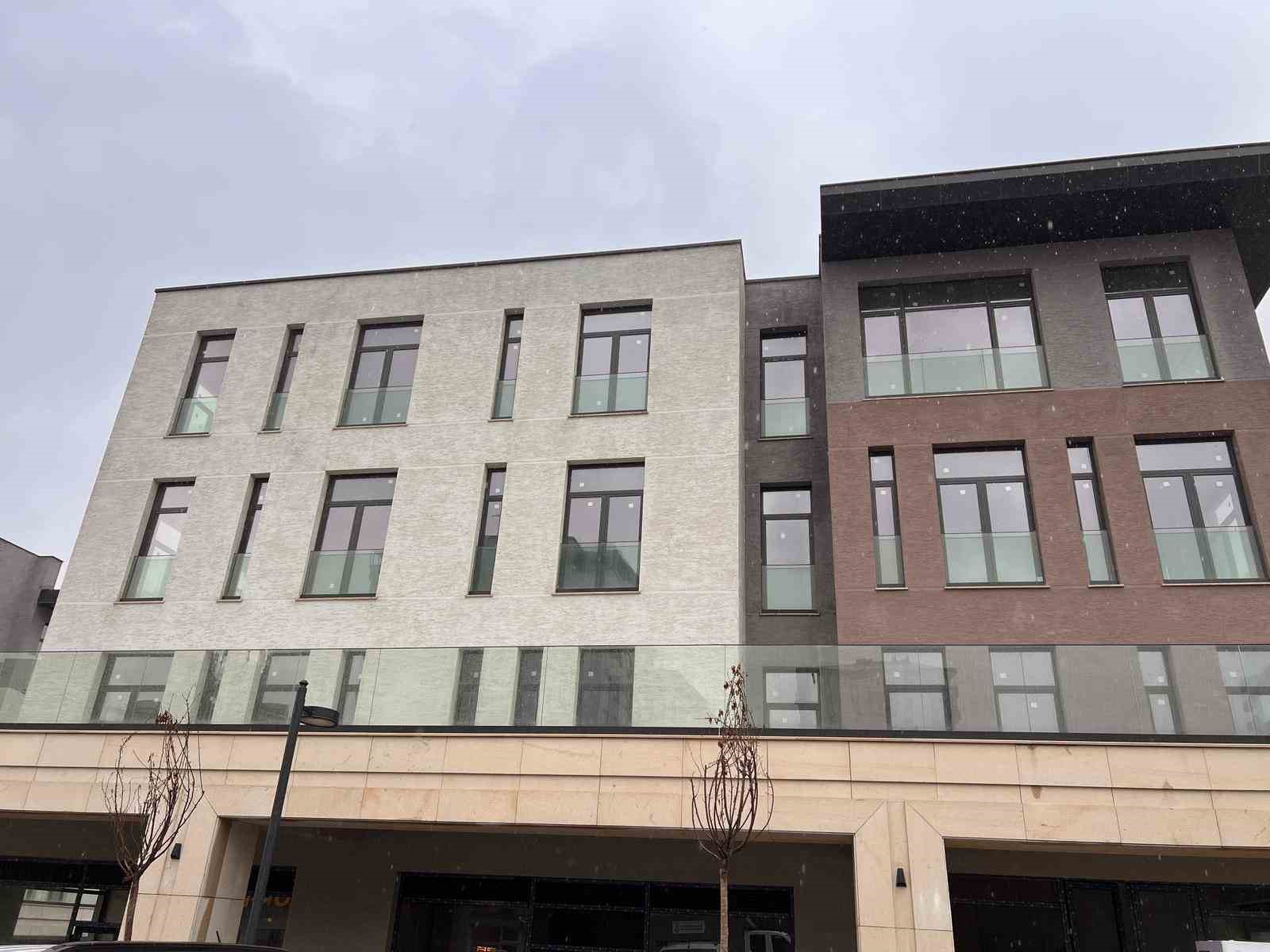 Cumhurbaşkanı Erdoğan’ın açıkladığı konut fiyatları depremzedeleri memnun etti
