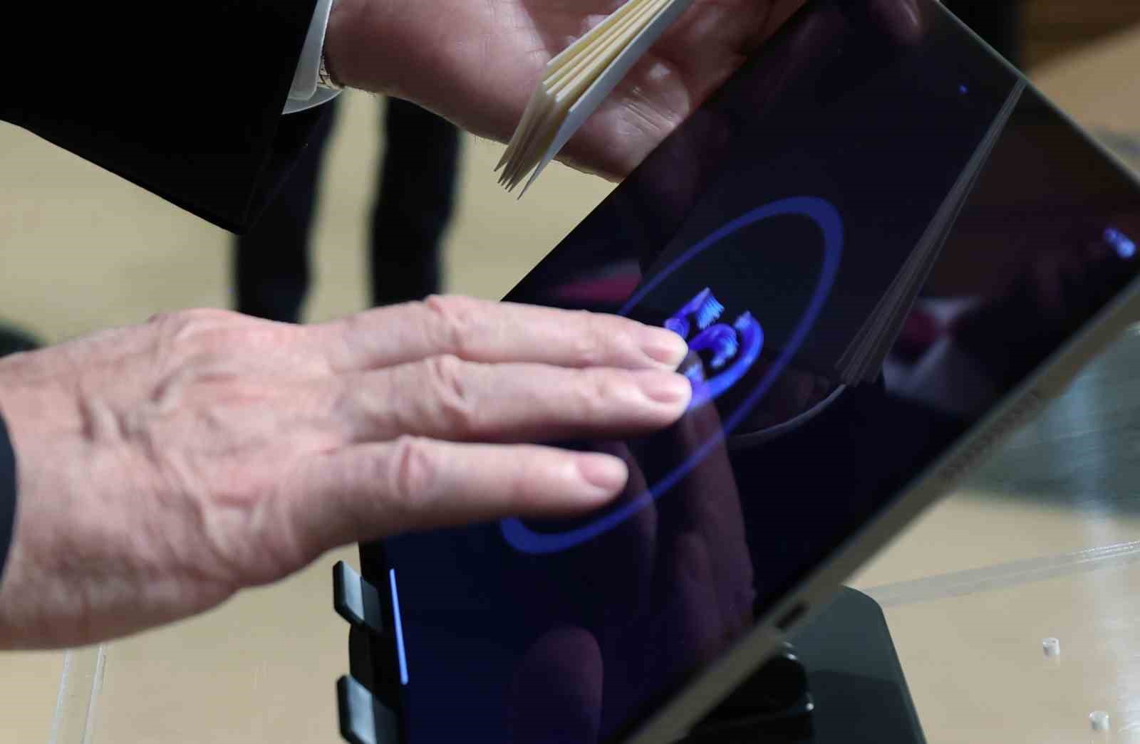 Cumhurbaşkanı Erdoğan’ın butona basmasıyla Türkiye’de 5G teknolojisine geçildi
