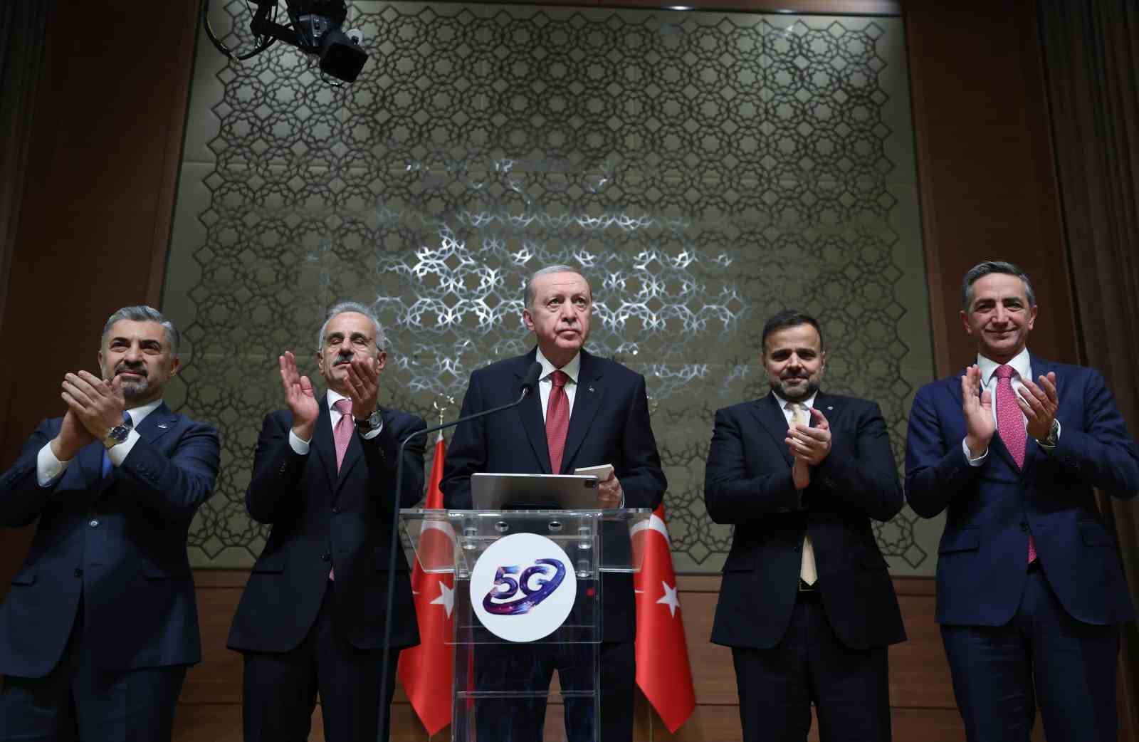 Cumhurbaşkanı Erdoğan’ın butona basmasıyla Türkiye’de 5G teknolojisine geçildi
