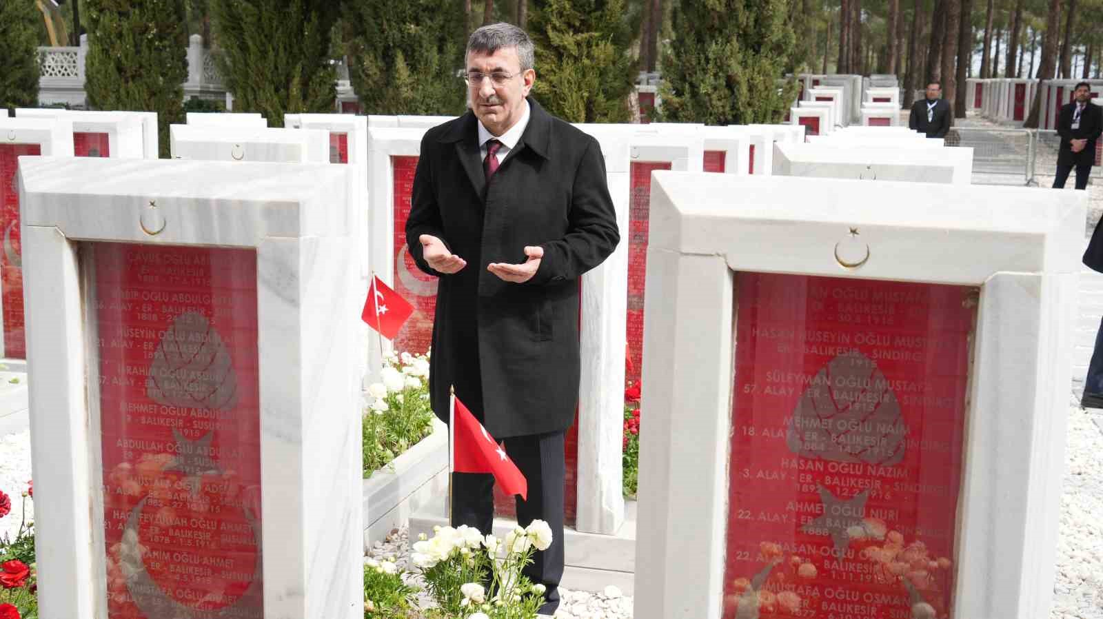 Cumhurbaşkanı Yardımcısı Yılmaz: "Azimle inşa ettiğimiz Türkiye Yüzyılı’nın da en sağlam dayanağı Çanakkale ruhudur"
