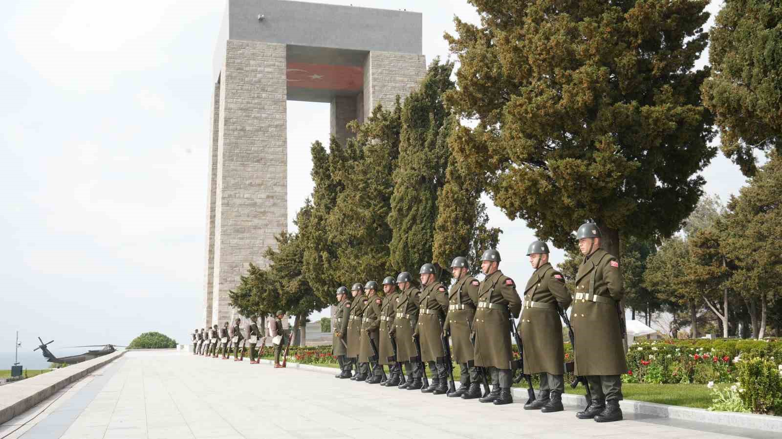 Cumhurbaşkanı Yardımcısı Yılmaz: "Azimle inşa ettiğimiz Türkiye Yüzyılı’nın da en sağlam dayanağı Çanakkale ruhudur"
