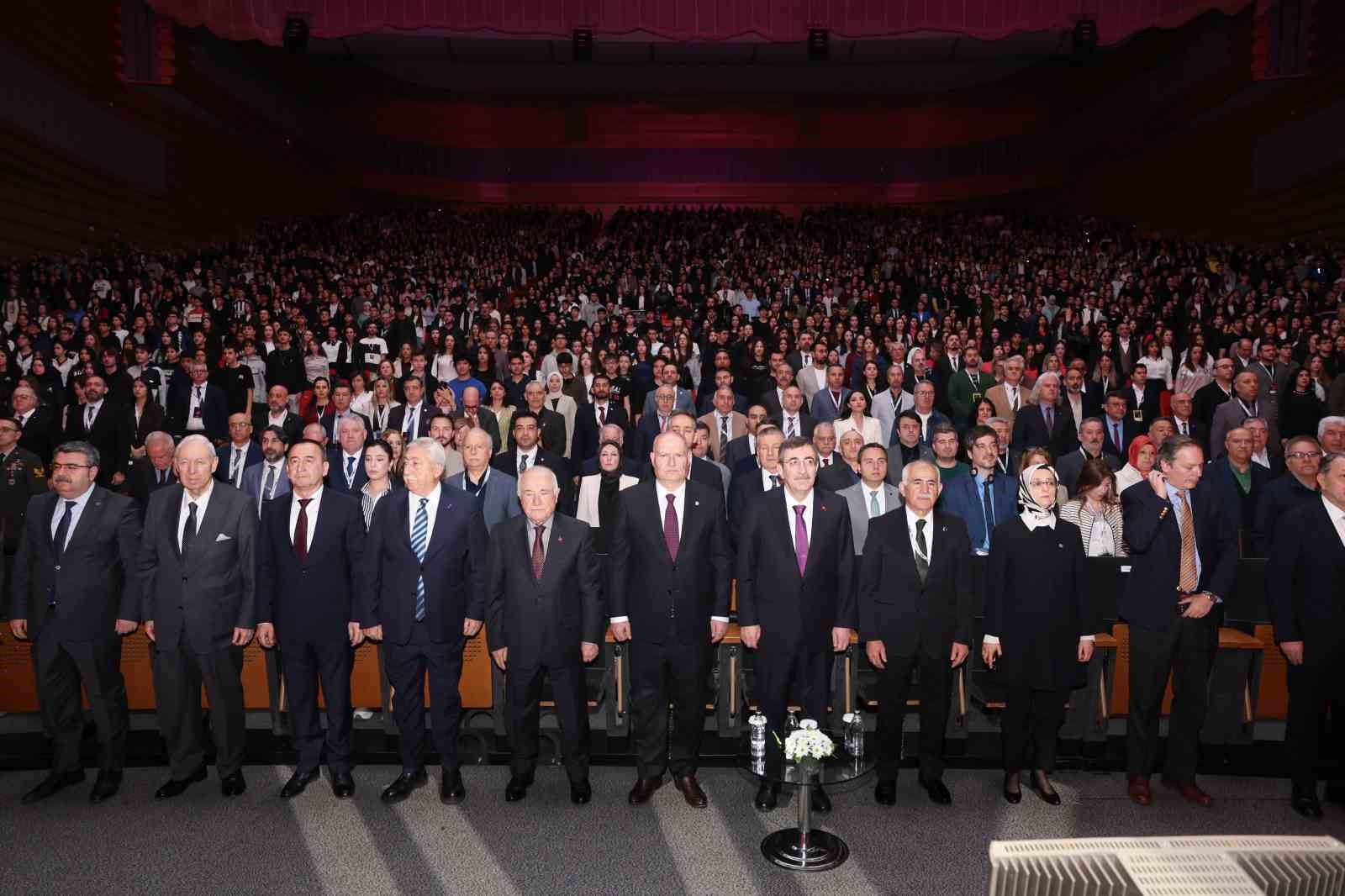 Cumhurbaşkanı Yardımcısı Yılmaz: "Hedefimiz çok daha güçlü bir şekilde Ankara’yı teknoloji üreten, değer oluşturan ve güçlü bir marka kimliği taşıyan bir şehir konumuna taşımaktır"
