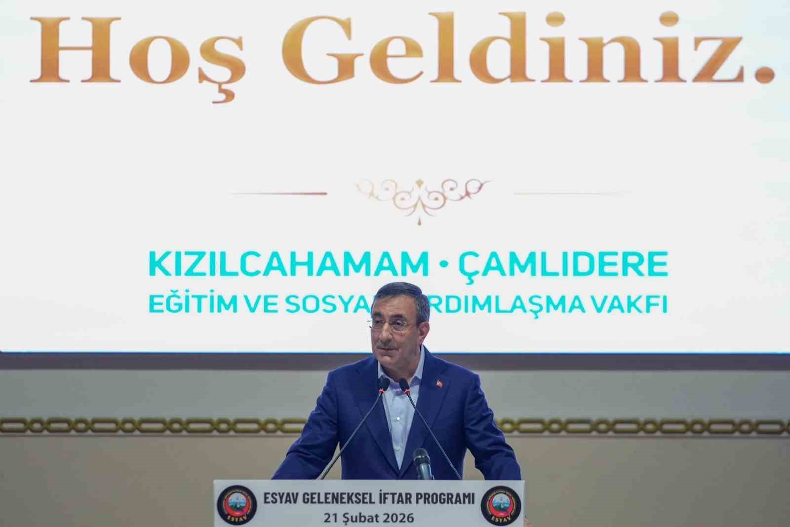 Cumhurbaşkanı Yardımcısı Yılmaz: "Hem güçlü olacağız hem de haklı olacağız"
Cumhurbaşkanı Yardımcısı Yılmaz: "Hem güçlü olacağız hem de haklı olacağız"