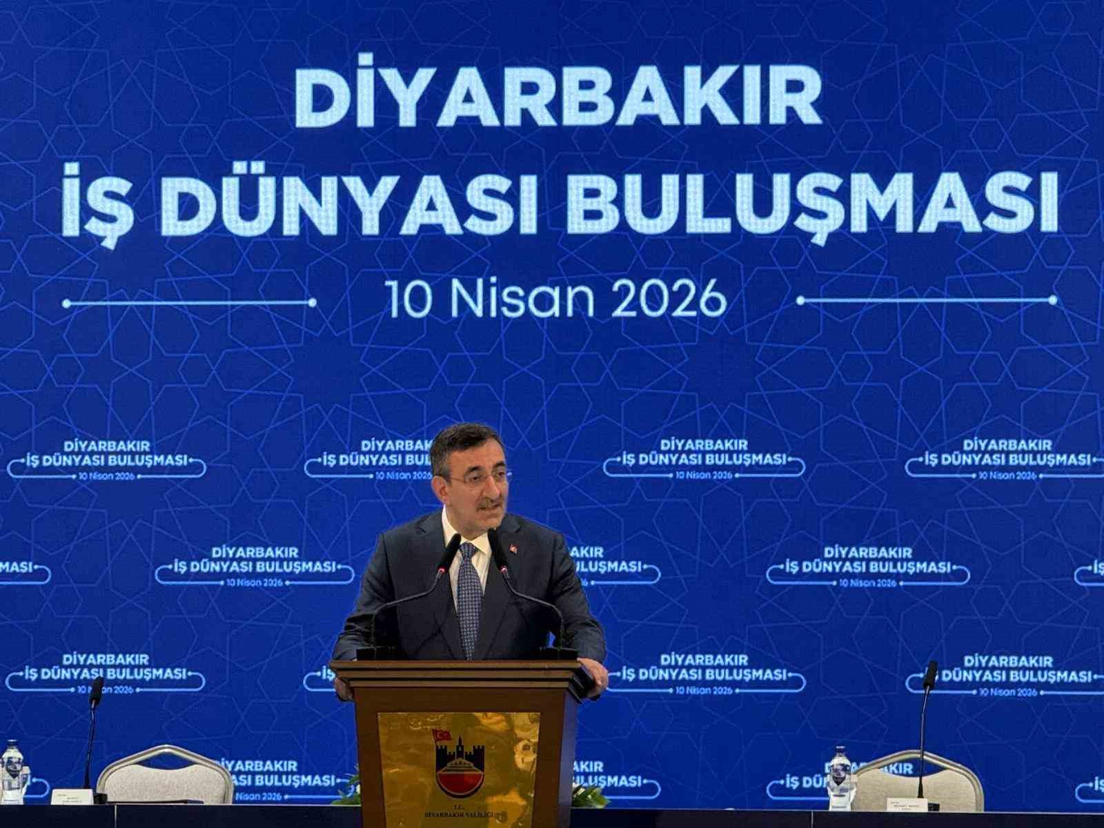 Cumhurbaşkanı Yardımcısı Yılmaz: ’’Herkesin diline, üslubuna, yaklaşımına çok dikkat etmesi gereken bir süreçten geçtiğimizi de ifade etmek istiyorum’’
