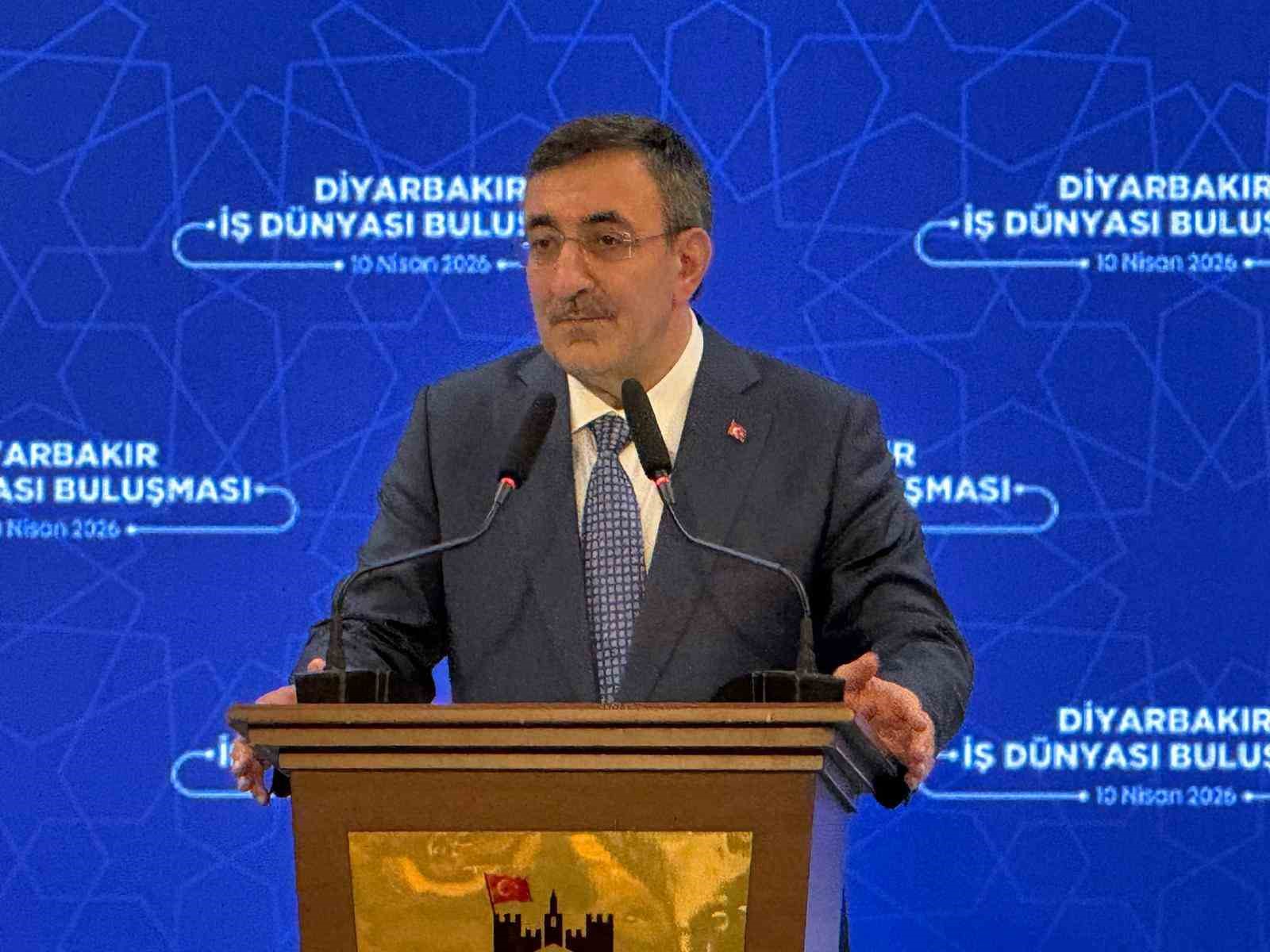 Cumhurbaşkanı Yardımcısı Yılmaz: ’’Herkesin diline, üslubuna, yaklaşımına çok dikkat etmesi gereken bir süreçten geçtiğimizi de ifade etmek istiyorum’’
