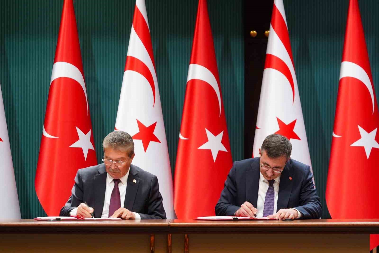 Cumhurbaşkanı Yardımcısı Yılmaz: "(KKTC ile işbirliği anlaşması) 2026 yılı anlaşması kapsamında, devirlerle birlikte yaklaşık 23 milyar Türk lirası kaynak tahsis edilmektedir"
