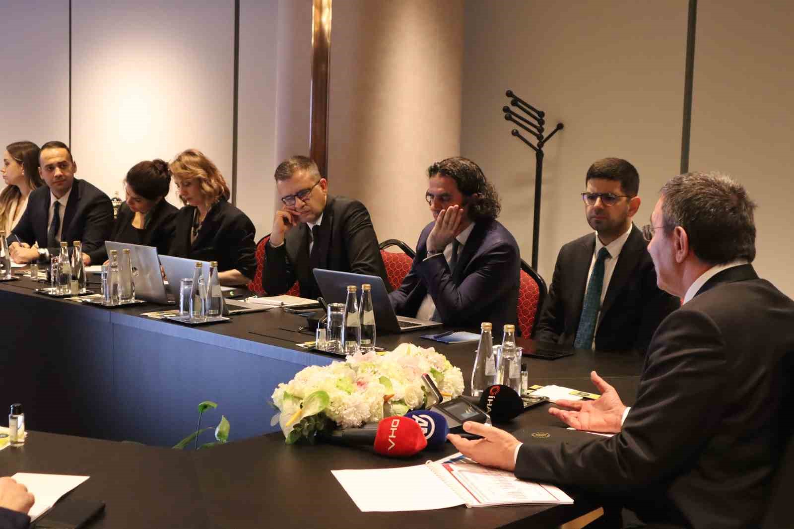 Cumhurbaşkanı Yardımcısı Yılmaz: "Türkiye son 23 yılda büyük bir değişim ve gelişim yaşadı
Cumhurbaşkanı Yardımcısı Yılmaz: "Türkiye son 23 yılda büyük bir değişim ve gelişim yaşadı