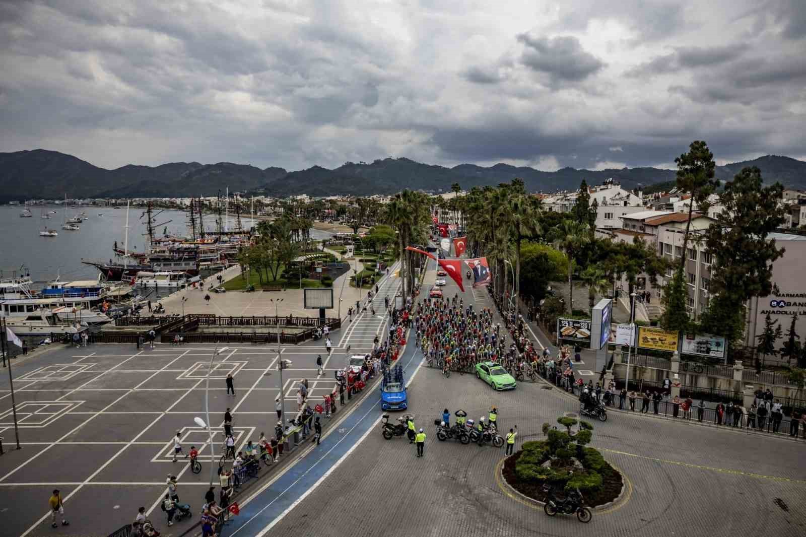 Cumhurbaşkanlığı Bisiklet Turu için Marmaris’te hazırlıklar başladı
Cumhurbaşkanlığı Bisiklet Turu için Marmaris’te hazırlıklar başladı