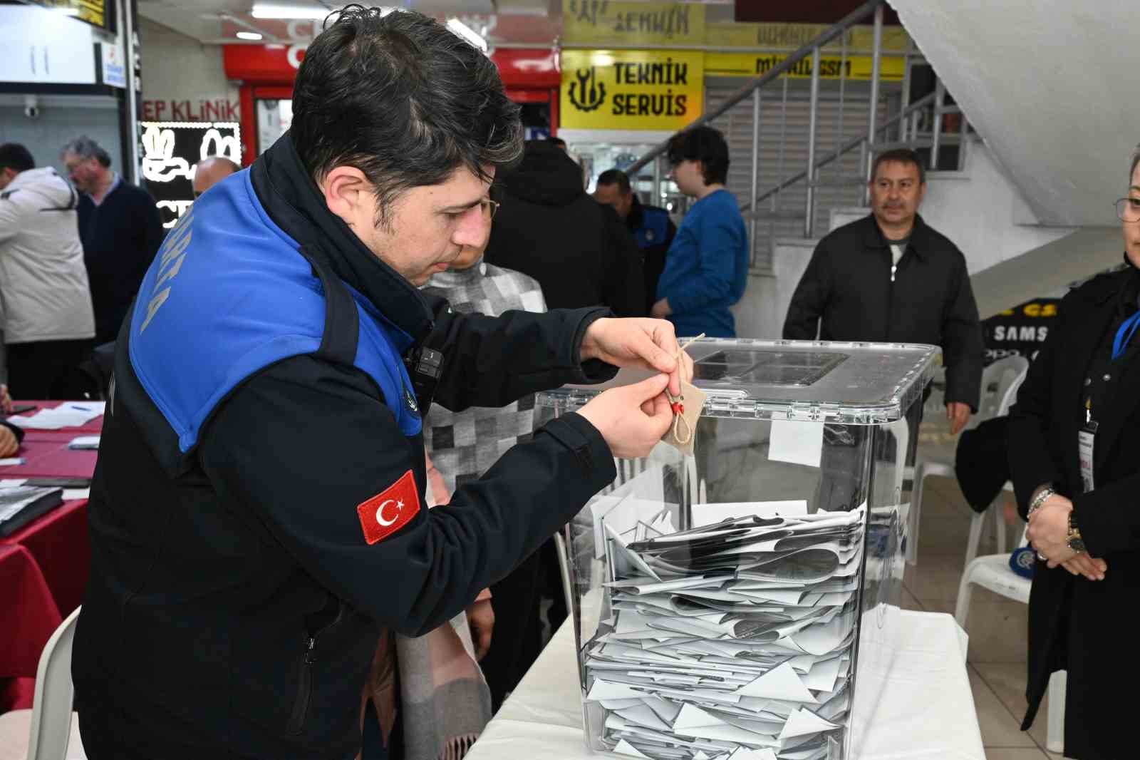 Cumhuriyet Caddesi anketinden "yeniden düzenlenmesi" kararı çıktı
