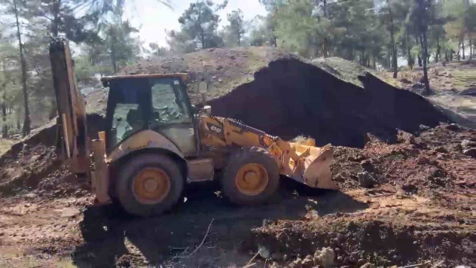 Cüneyt’e mezar olan çukur kapatıldı
