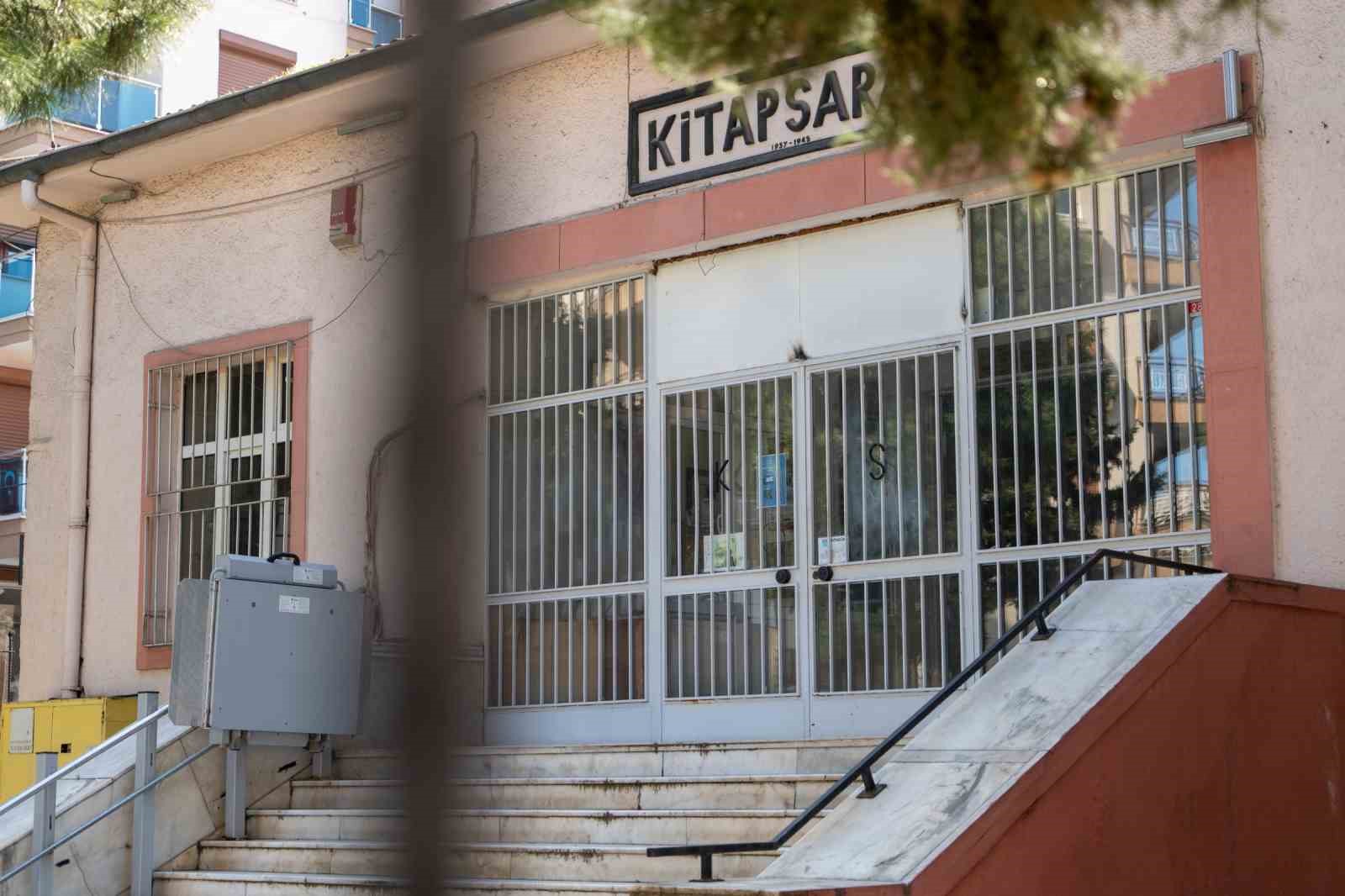 Çuval parasıyla kurulan miras, kitap ve sanatla yaşayacak
