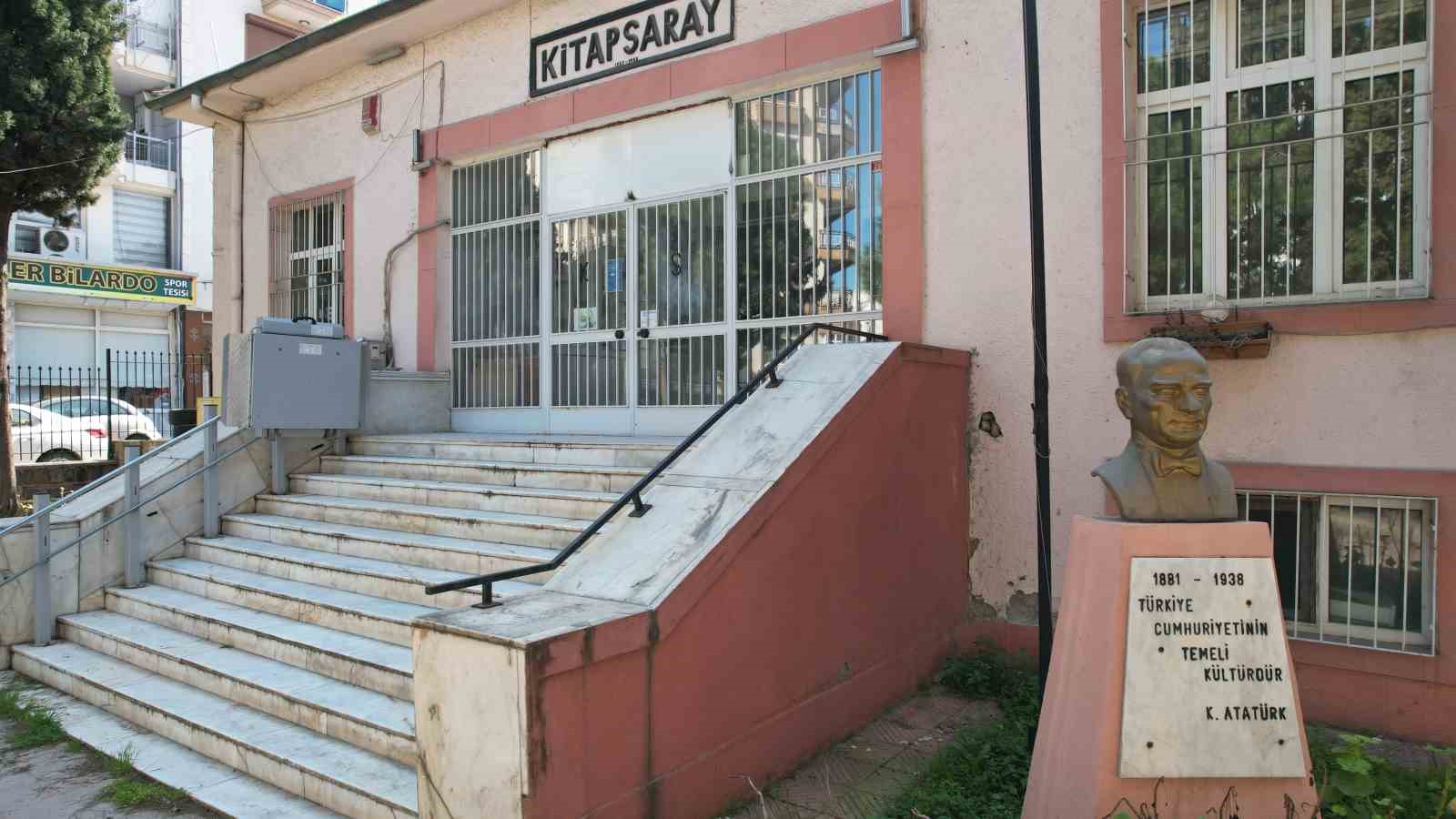 Çuval parasıyla kurulan miras, kitap ve sanatla yaşayacak
