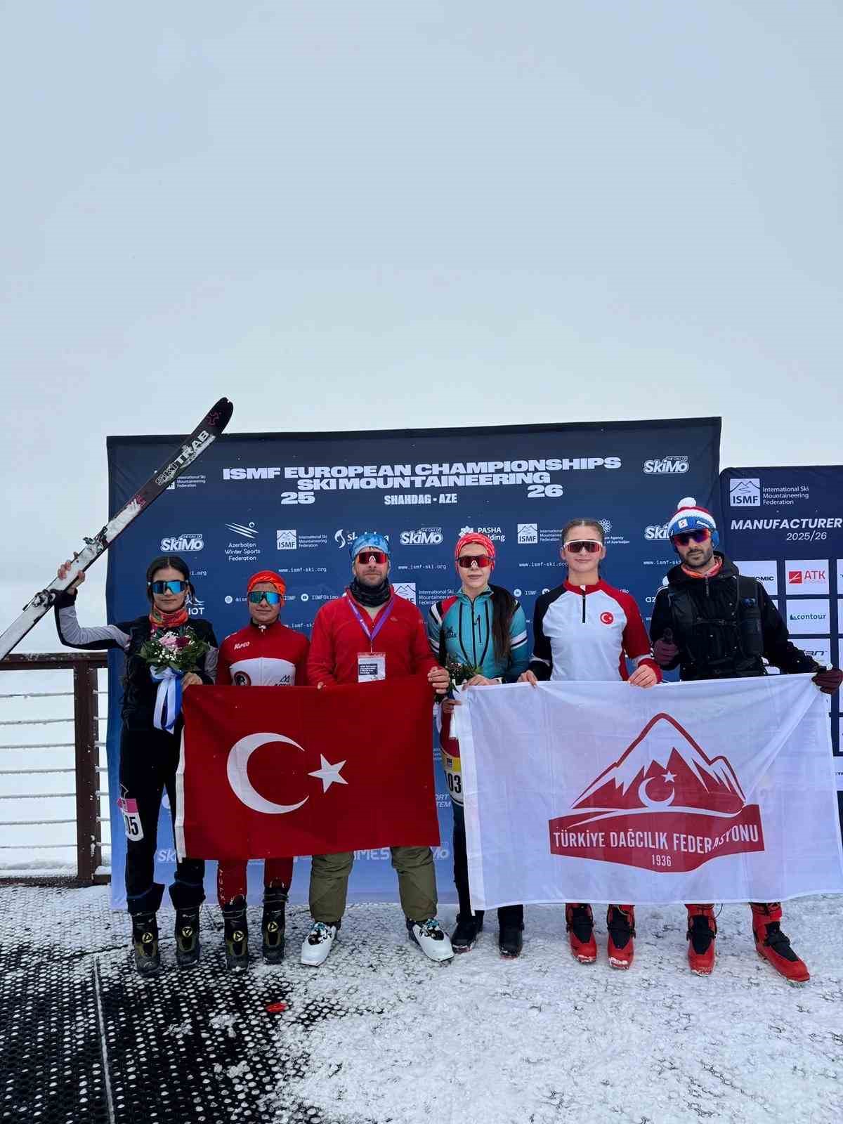 Dağ kayağında milli sporculardan tarihi başarı
