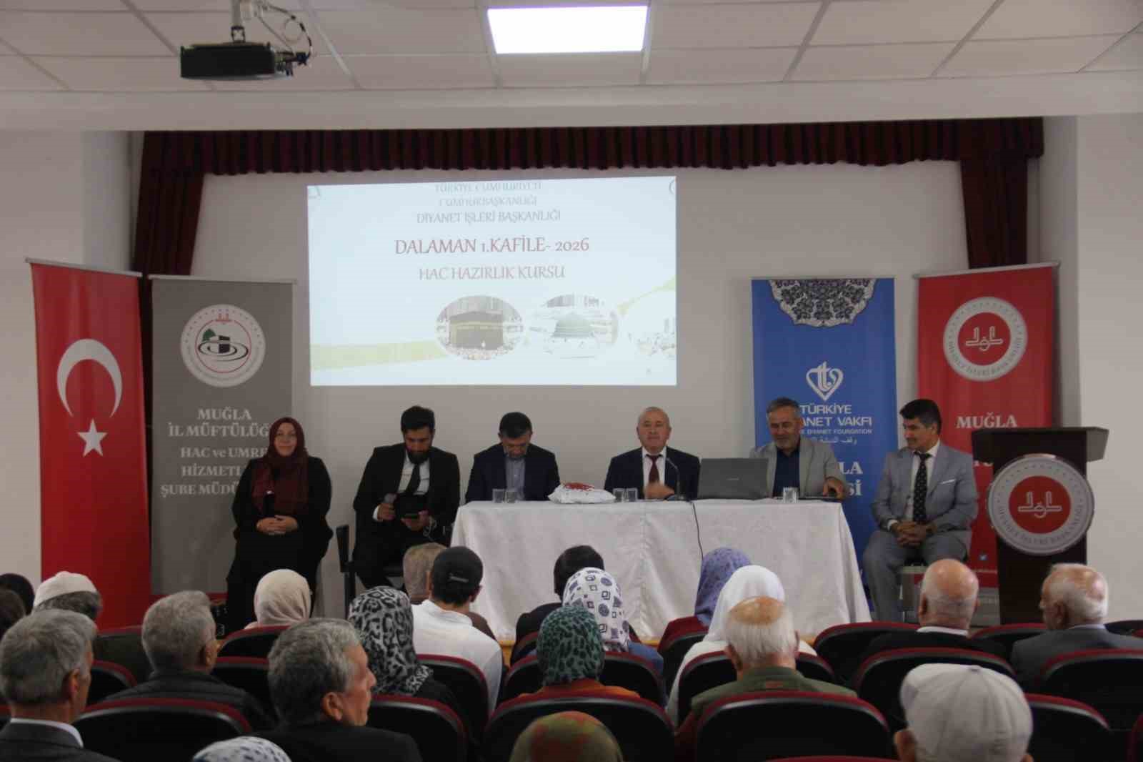 Dalamanlı hacı adayları kutsal yolculuğa hazır
