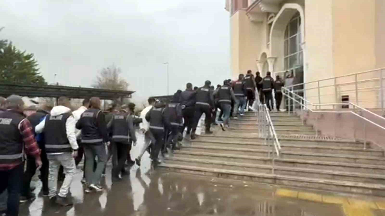 ’Daltonlar’ ve ’Casperler’ suç örgütü operasyonunda 8 tutuklama
