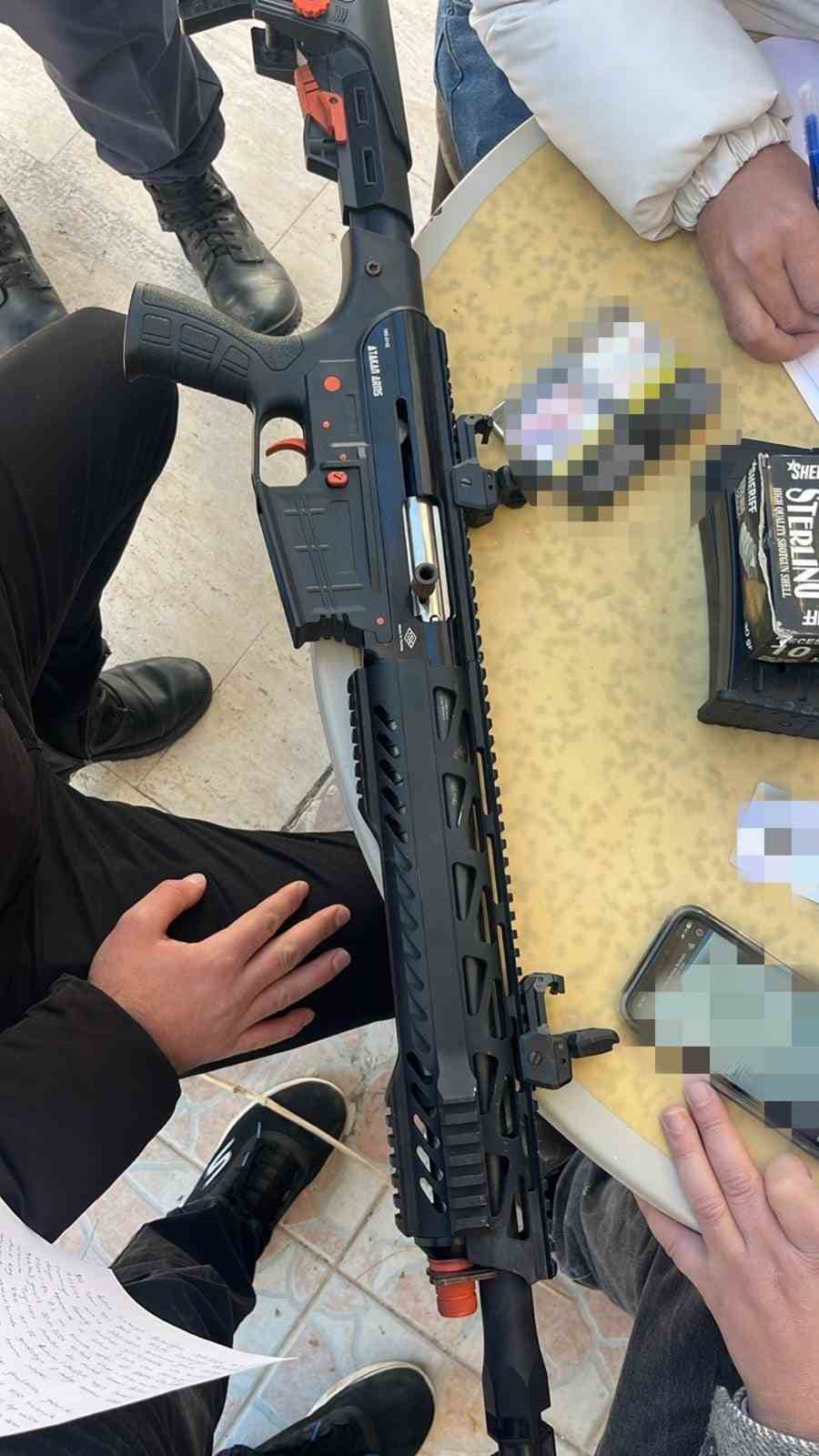 ’Daltonlar’ ve ’Casperler’ suç örgütü operasyonunda 8 tutuklama
