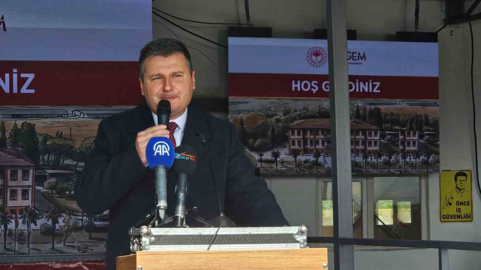 Damızlık koçta rekor, açık artırmada 1 milyonluk satış
Damızlık koçta rekor, açık artırmada 1 milyonluk satış