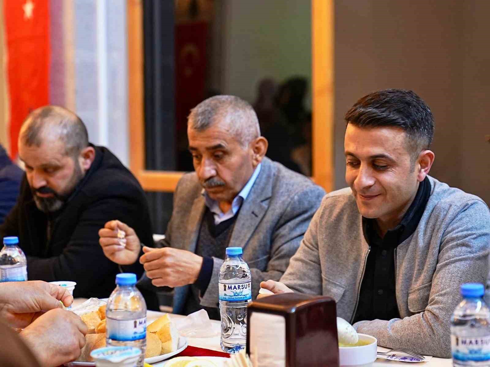 Darende Belediye Başkanı Bozkurt, personelle iftarda bir araya geldi
