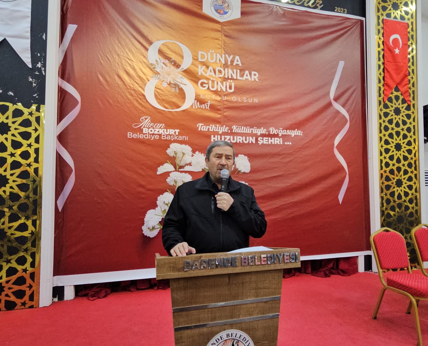 Darende’nin kadınları iftarda bir araya geldi
