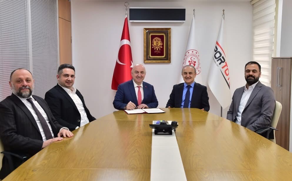 Darıca Spor Köyü projesi için protokol imzalandı
