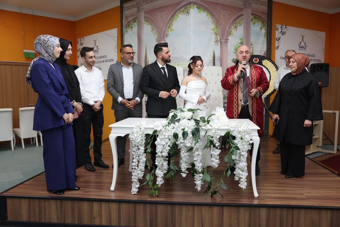 Darıca’da 2025 yılında bin 475 çiftin nikahı kıyıldı
