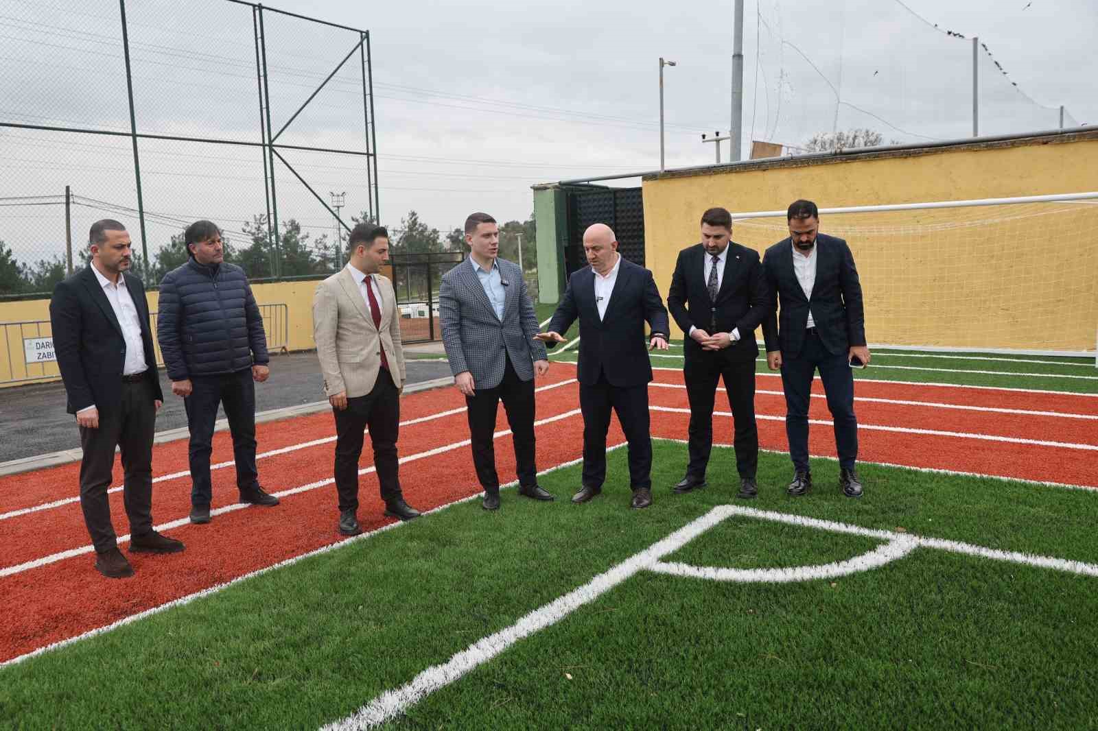 Darıca’da gençlik yatırımları incelendi
