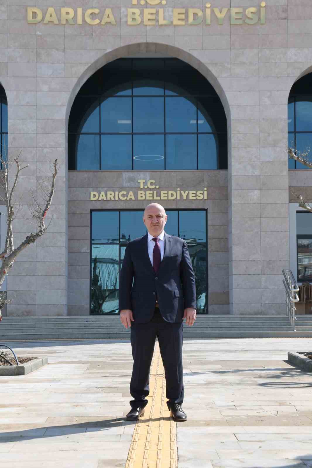 Darıca’da yeni hükümet konağı ve belediye binası hizmete başladı
Darıca’da yeni hükümet konağı ve belediye binası hizmete başladı