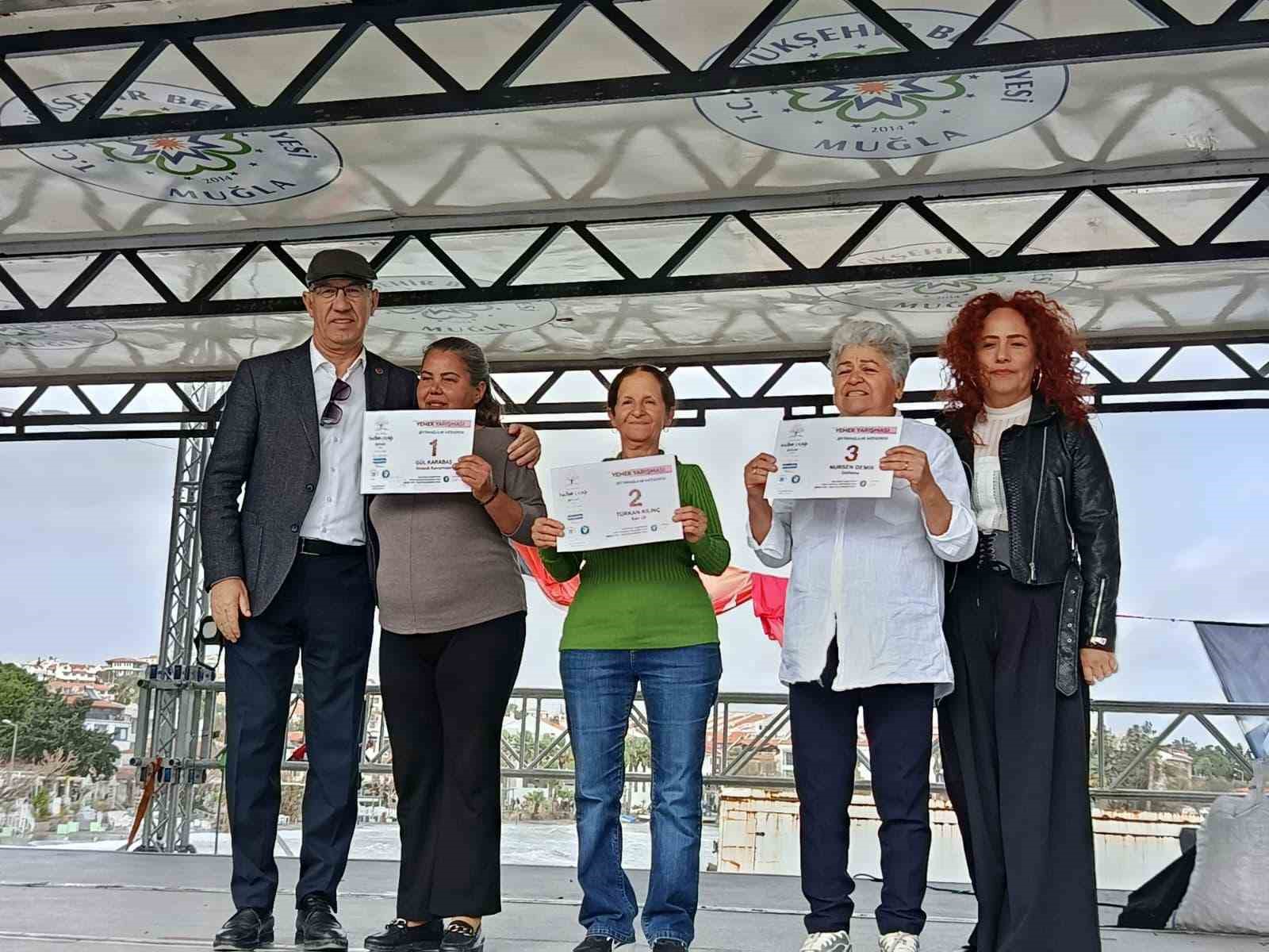 Datça 7. Badem Çiçeği Festivali sona erdi
Datça 7. Badem Çiçeği Festivali sona erdi