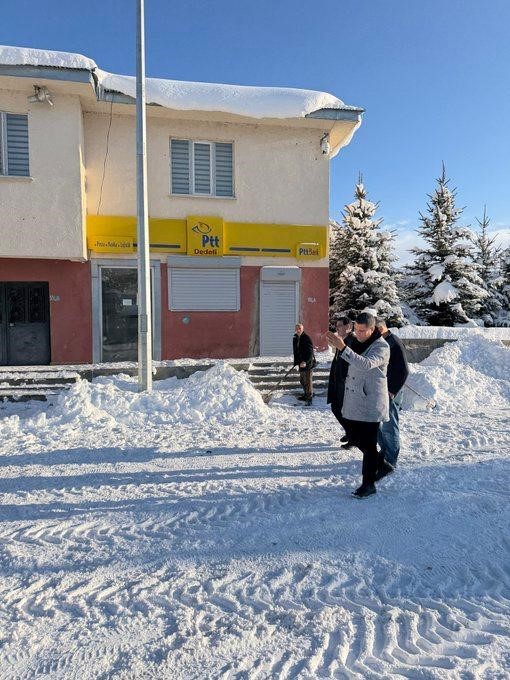 Dedeli Belediyesi kar temizleme çalışmalarını tamamladı
