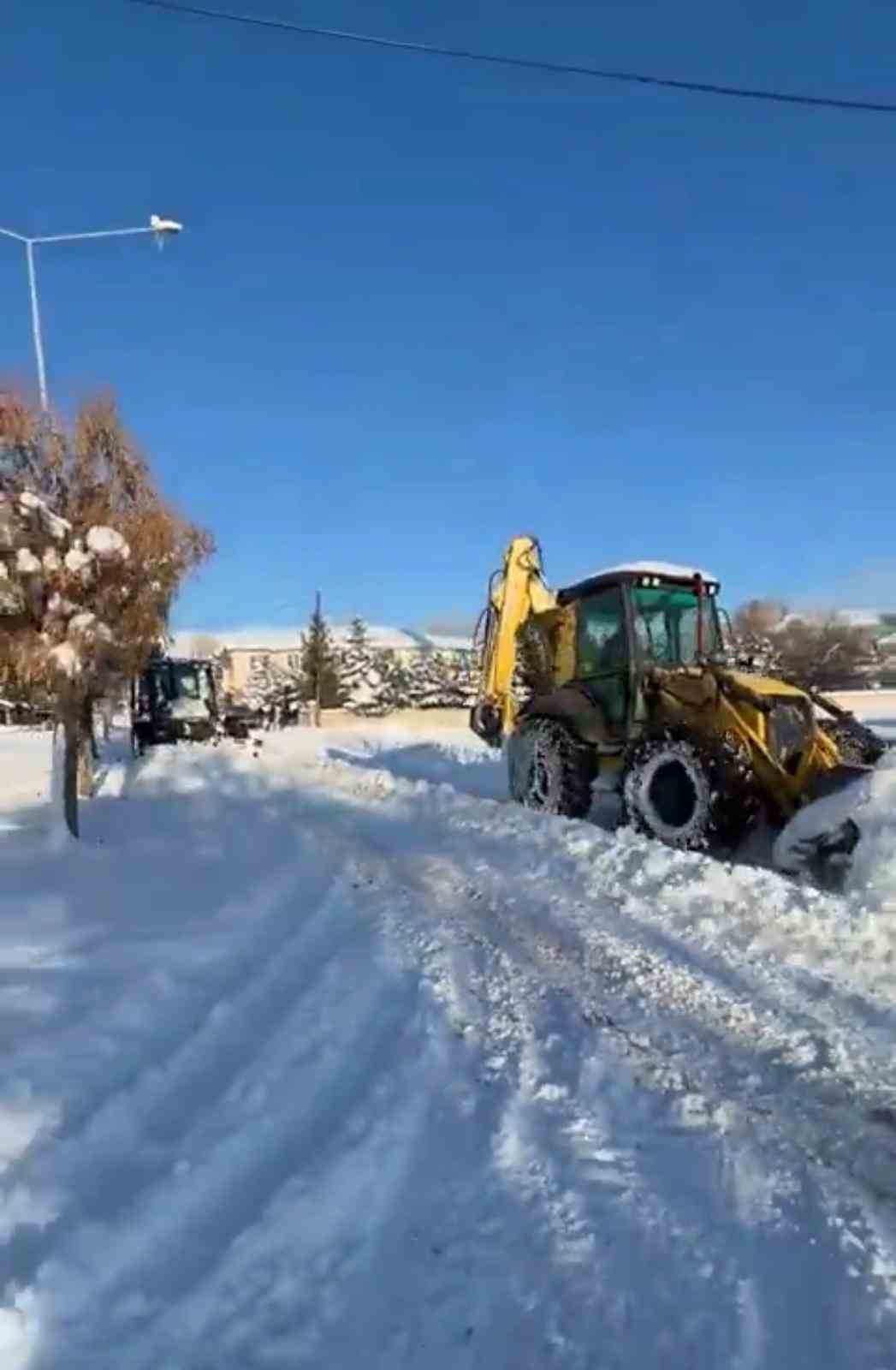 Dedeli Belediyesi kar temizleme çalışmalarını tamamladı
