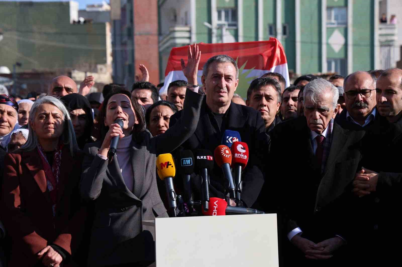 DEM Parti grup toplantısını Nusaybin’de yaptı
