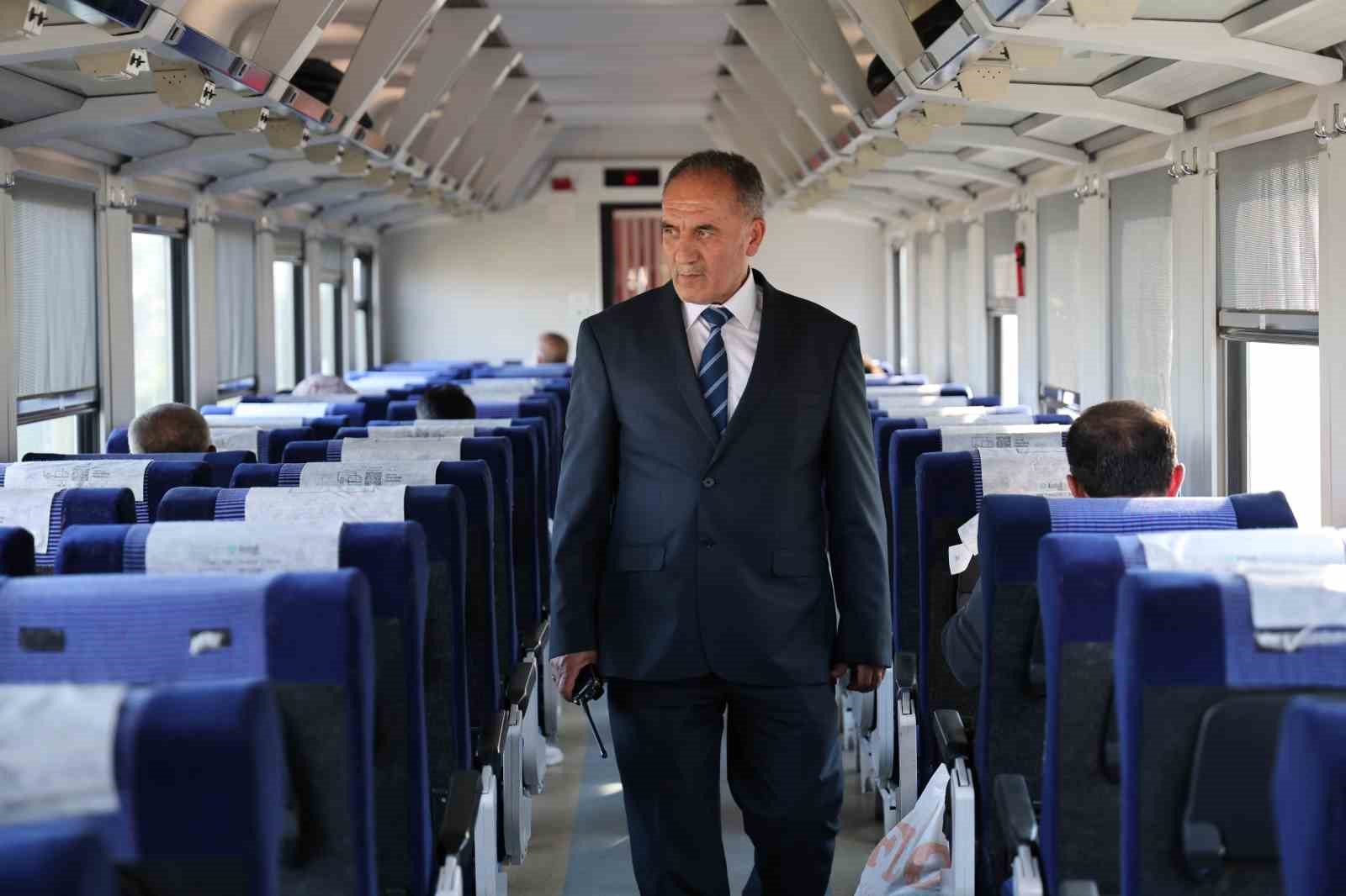 Demir yoluna adanmış 40 yıl: Son seferini yaptı
