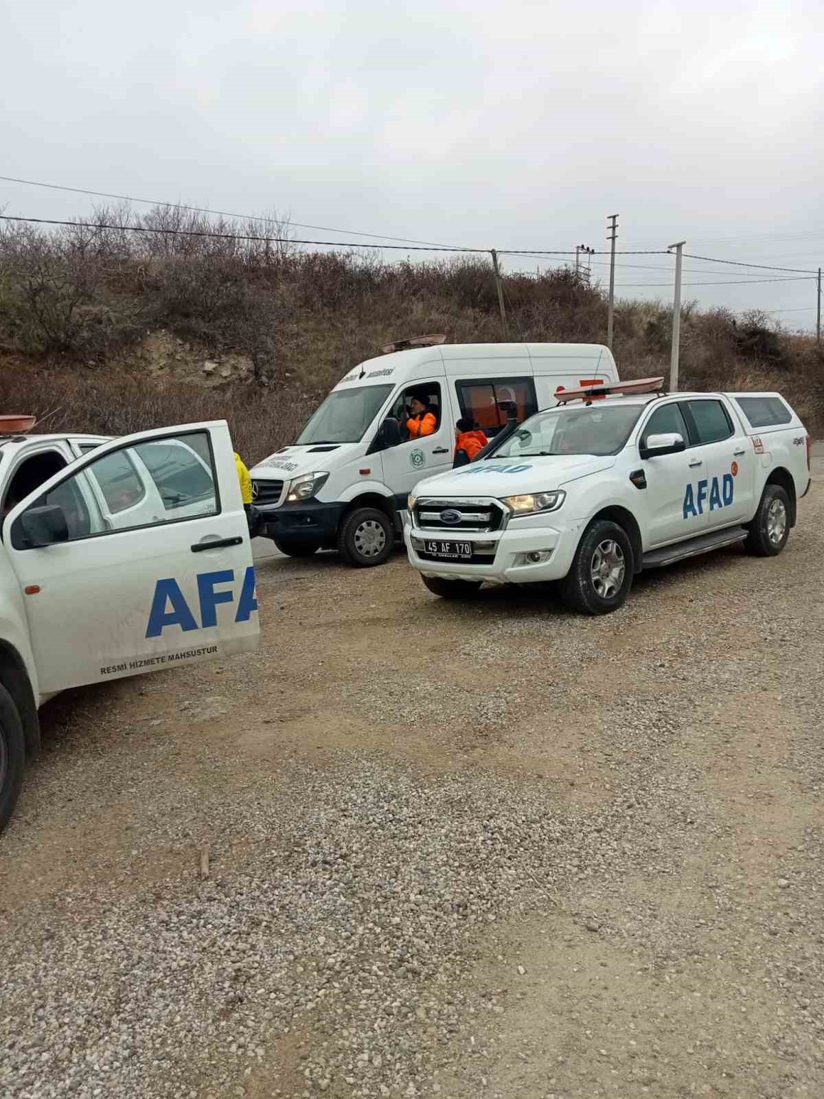 Demirci’de 59 yaşındaki kadından haber alınamıyor
