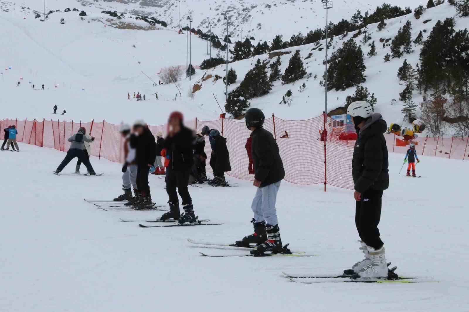 Denetimli Serbestlik’ten SSÇ’lere "Beyaz" dokunuş
