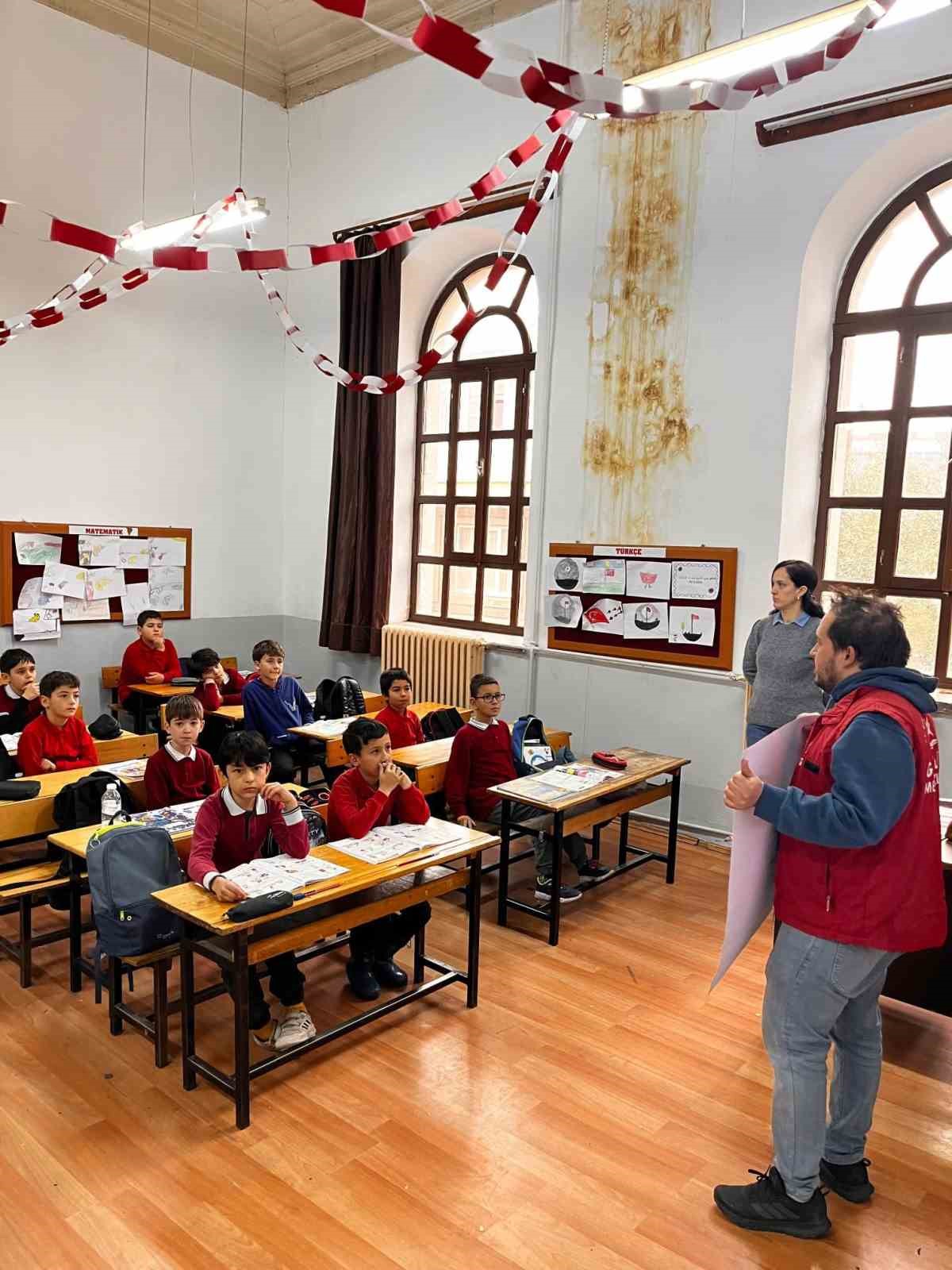 Deneyap Teknoloji Atölyeleri tanıtımı okullarda devam ediyor
