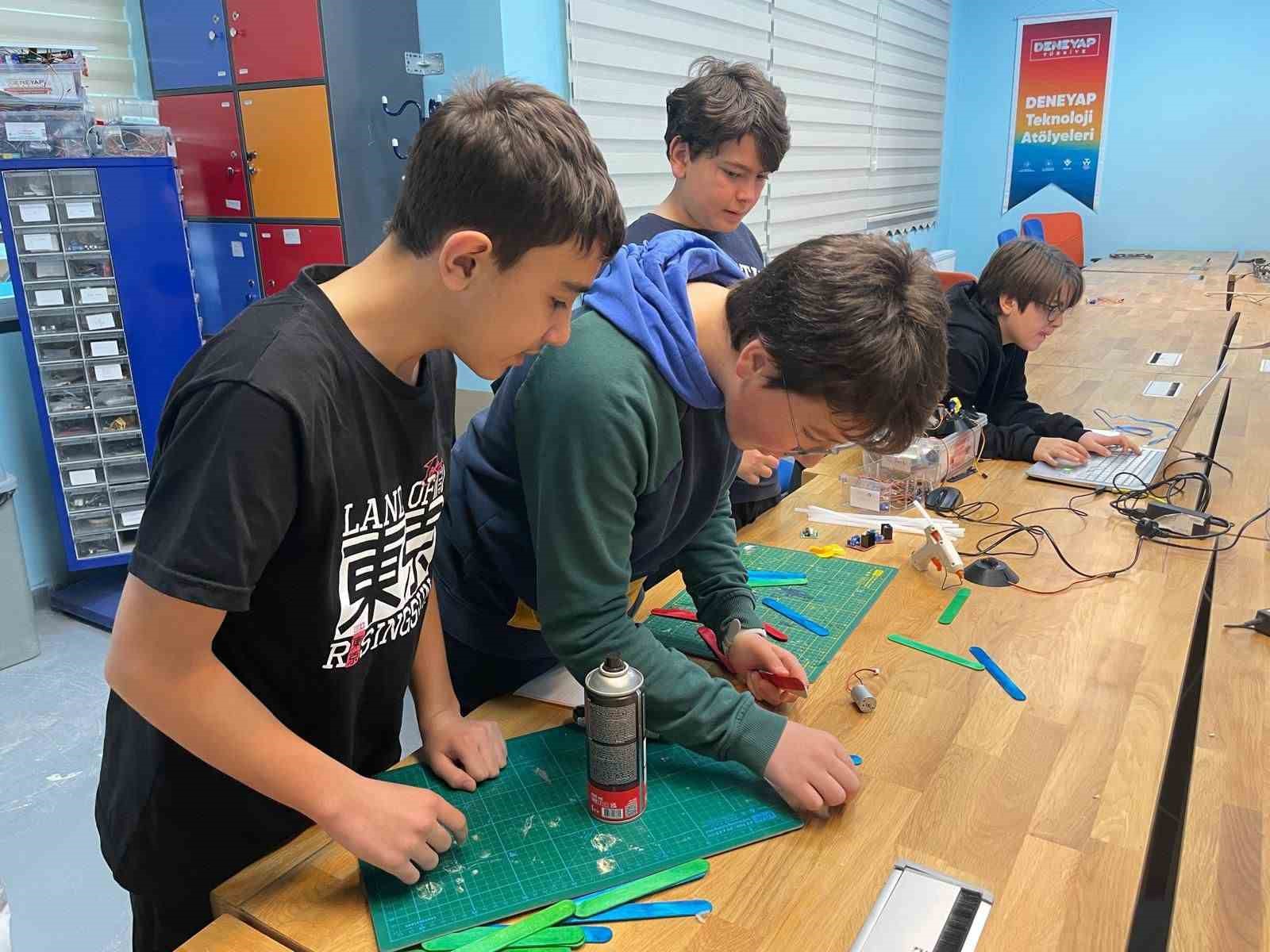 DENEYAP Türkiye Teknoloji Atölyeleri başvuruları başladı
