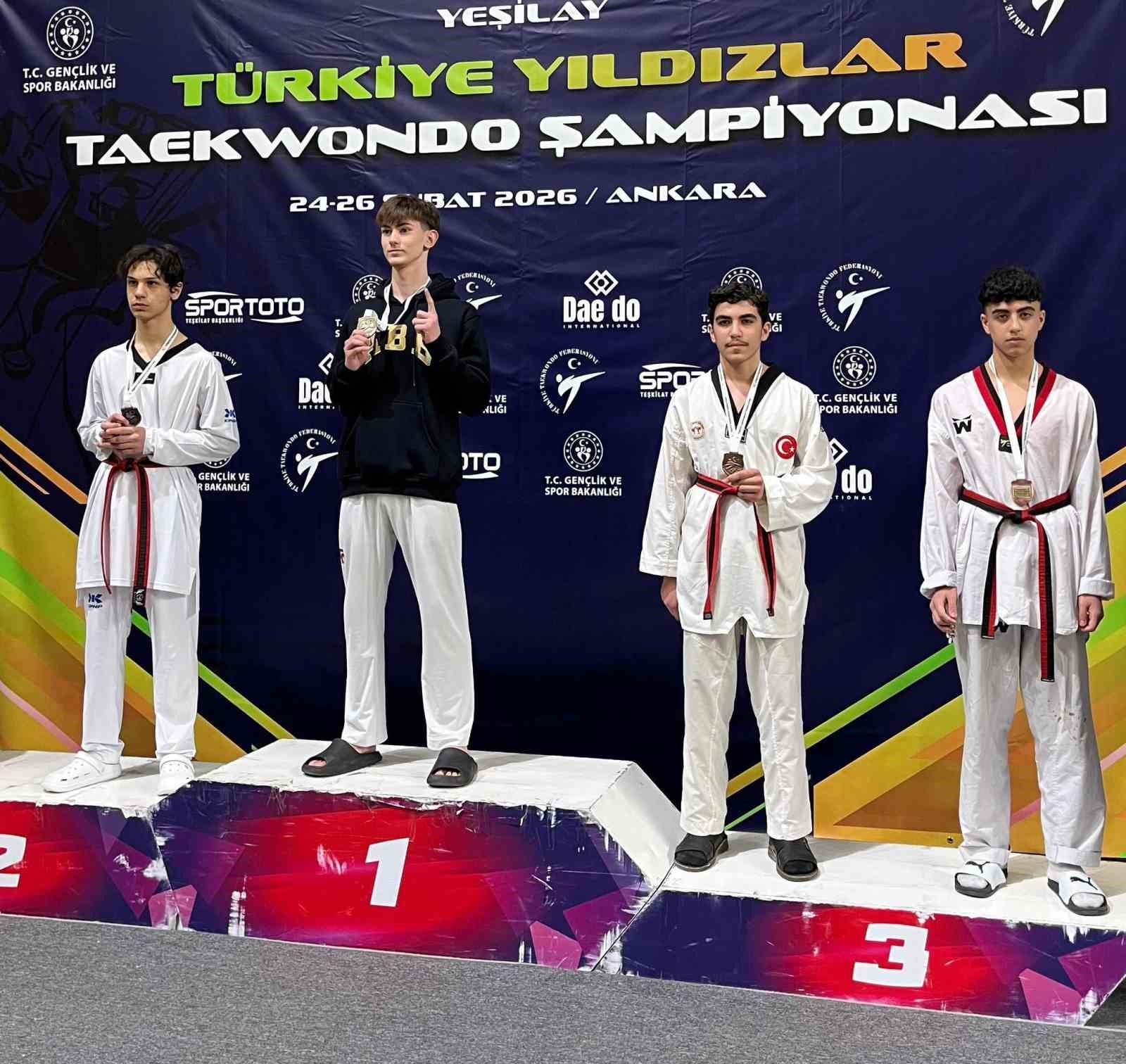 Deniz Çınar Doğan taekwondoda Türkiye 3’üncüsü

