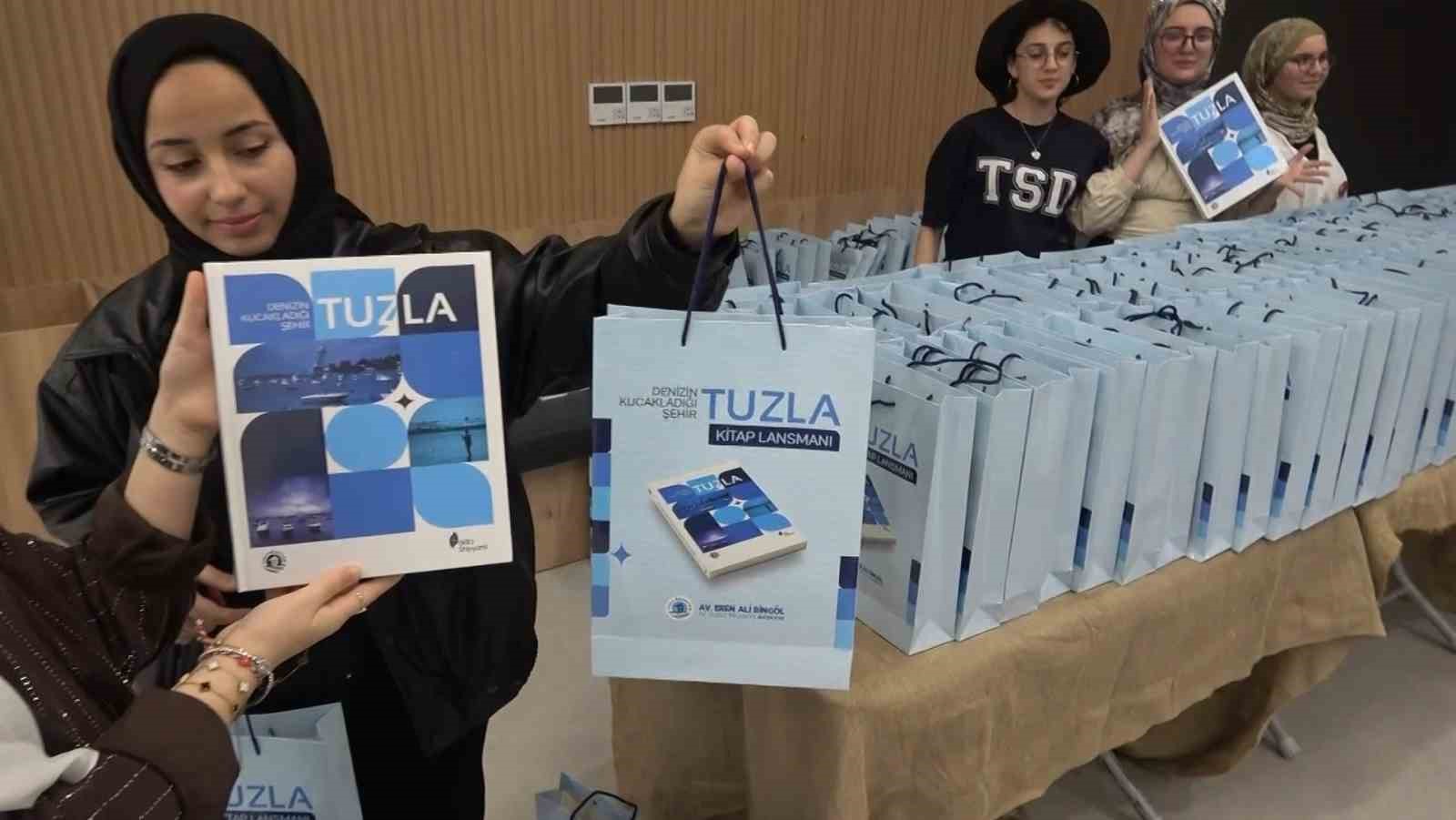 "Denizin Kucakladığı Şehir: Tuzla" kitabı çıktı
